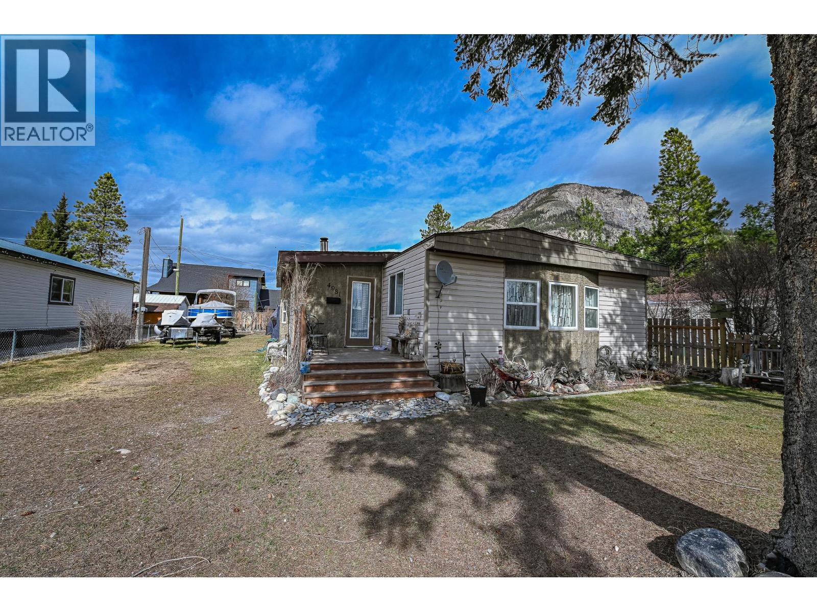 4981 Spruce Avenue, Canal Flats, British Columbia  v0b 1b0 - Photo 53 - 10379860