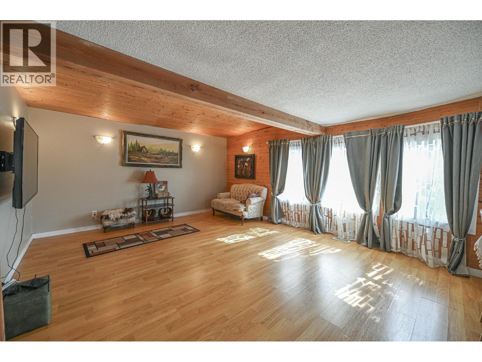 4981 Spruce Avenue, Canal Flats, British Columbia  v0b 1b0 - Photo 6 - 10379860