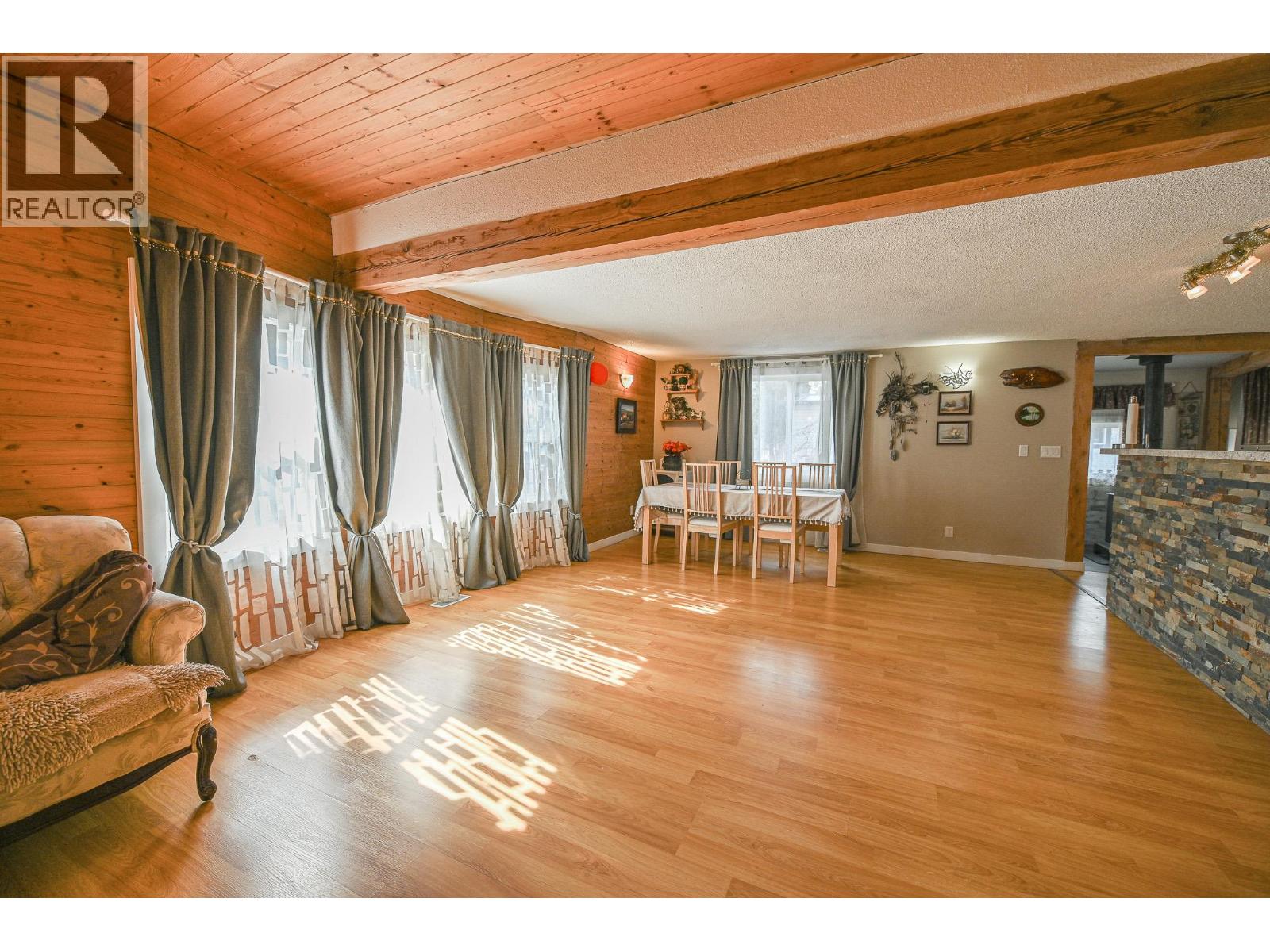 4981 Spruce Avenue, Canal Flats, British Columbia  v0b 1b0 - Photo 9 - 10379860