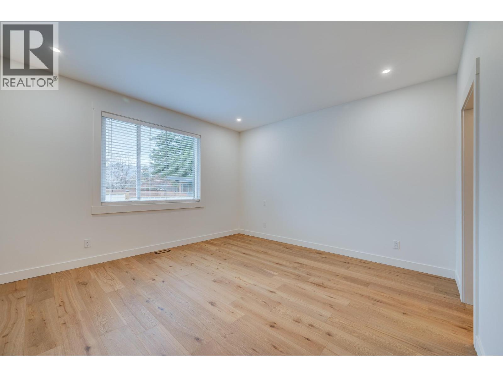 2244 Valleyview Drive, Kamloops, British Columbia  V2C 4C7 - Photo 13 - 10380100