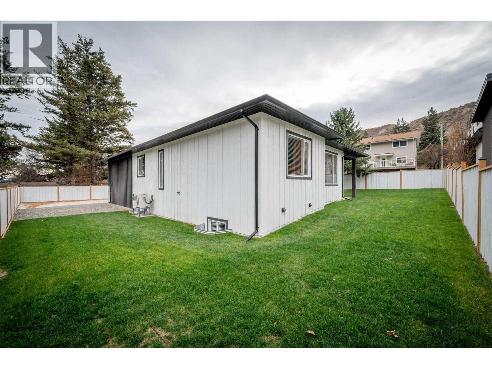 2244 Valleyview Drive, Kamloops, British Columbia  V2C 4C7 - Photo 19 - 10380100