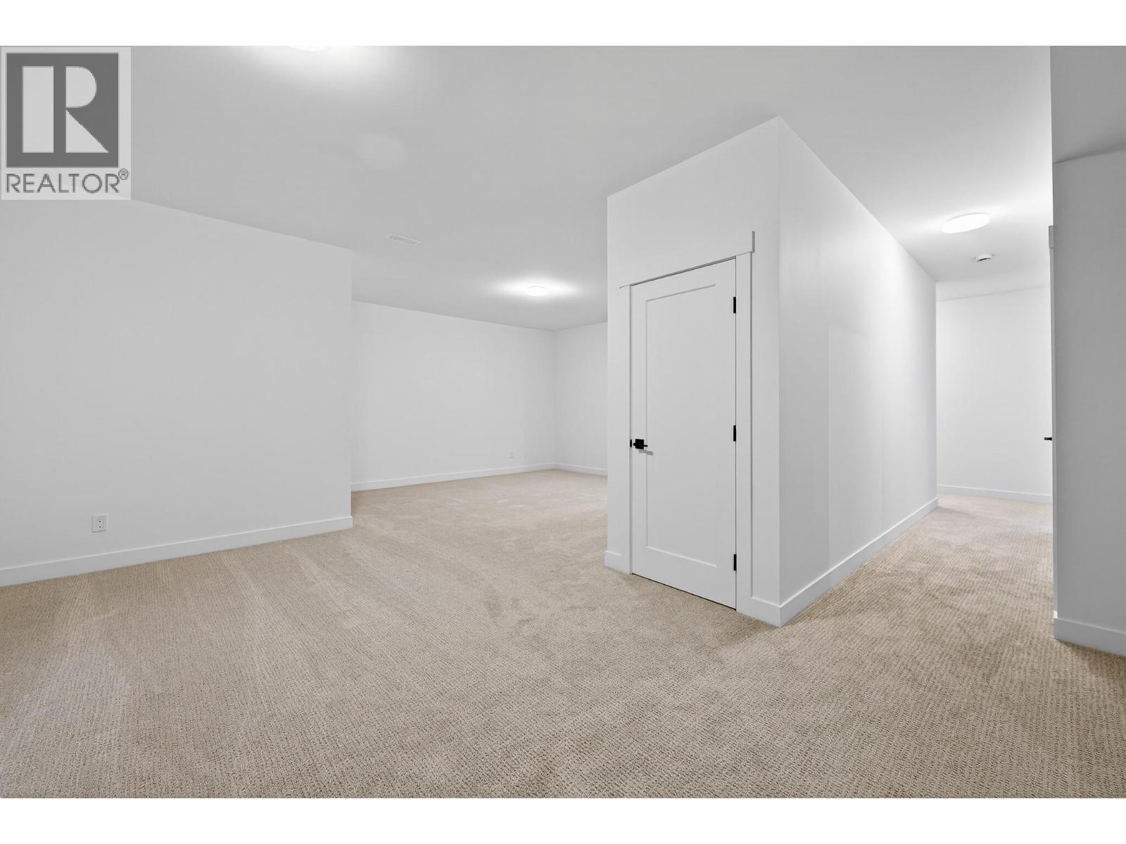 2244 Valleyview Drive, Kamloops, British Columbia  V2C 4C7 - Photo 25 - 10380100