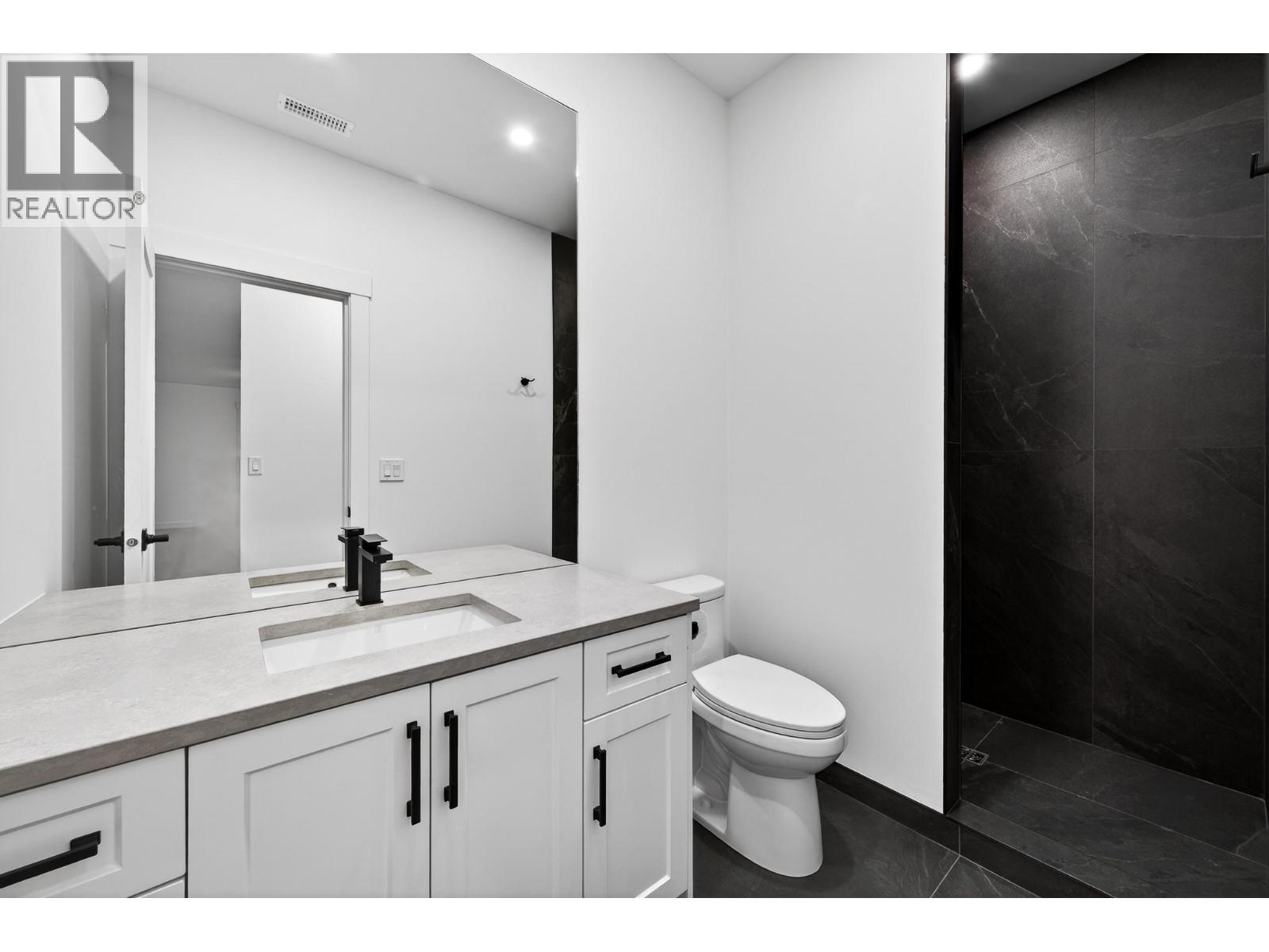 2244 Valleyview Drive, Kamloops, British Columbia  V2C 4C7 - Photo 30 - 10380100
