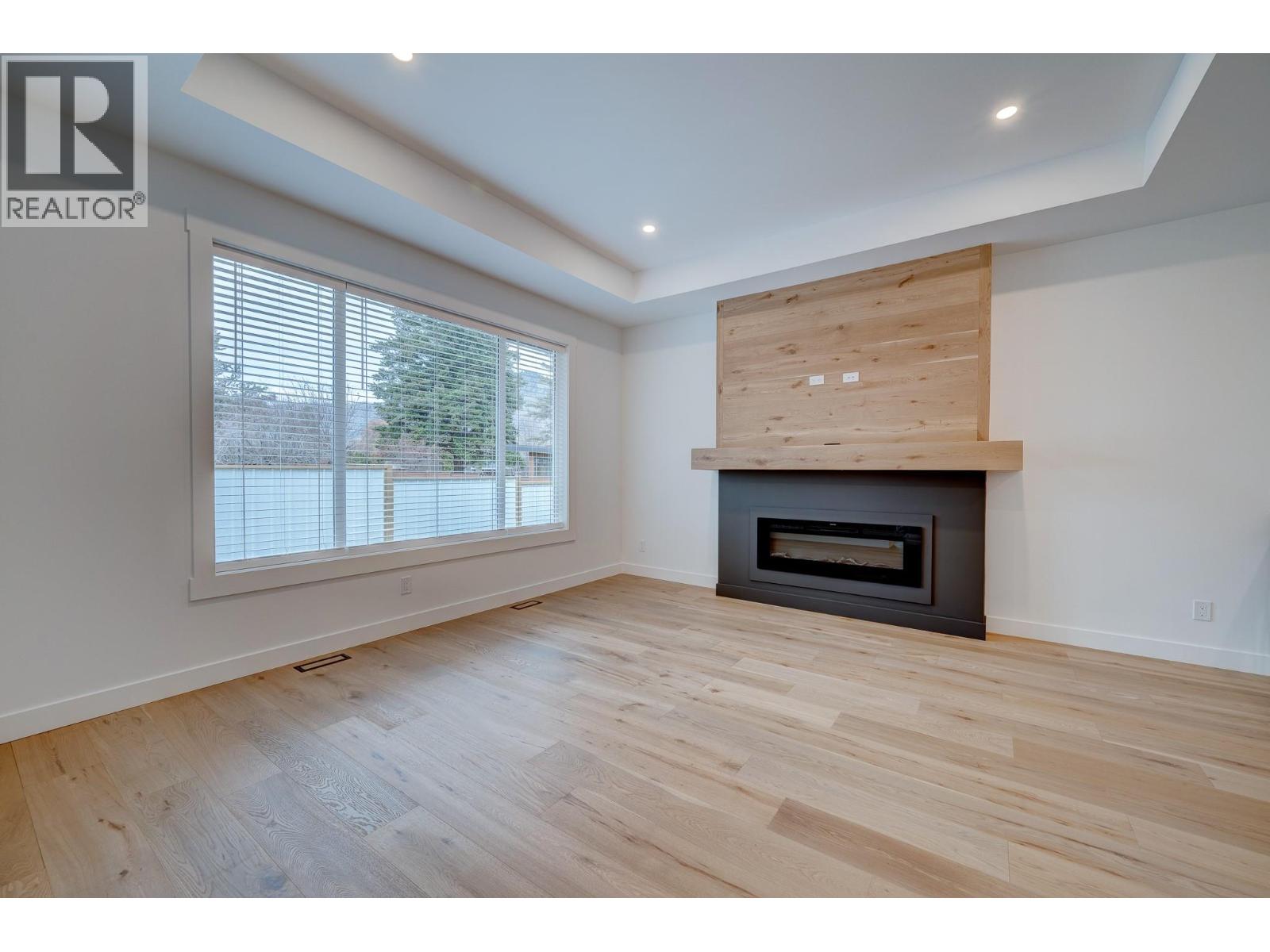 2244 Valleyview Drive, Kamloops, British Columbia  V2C 4C7 - Photo 8 - 10380100