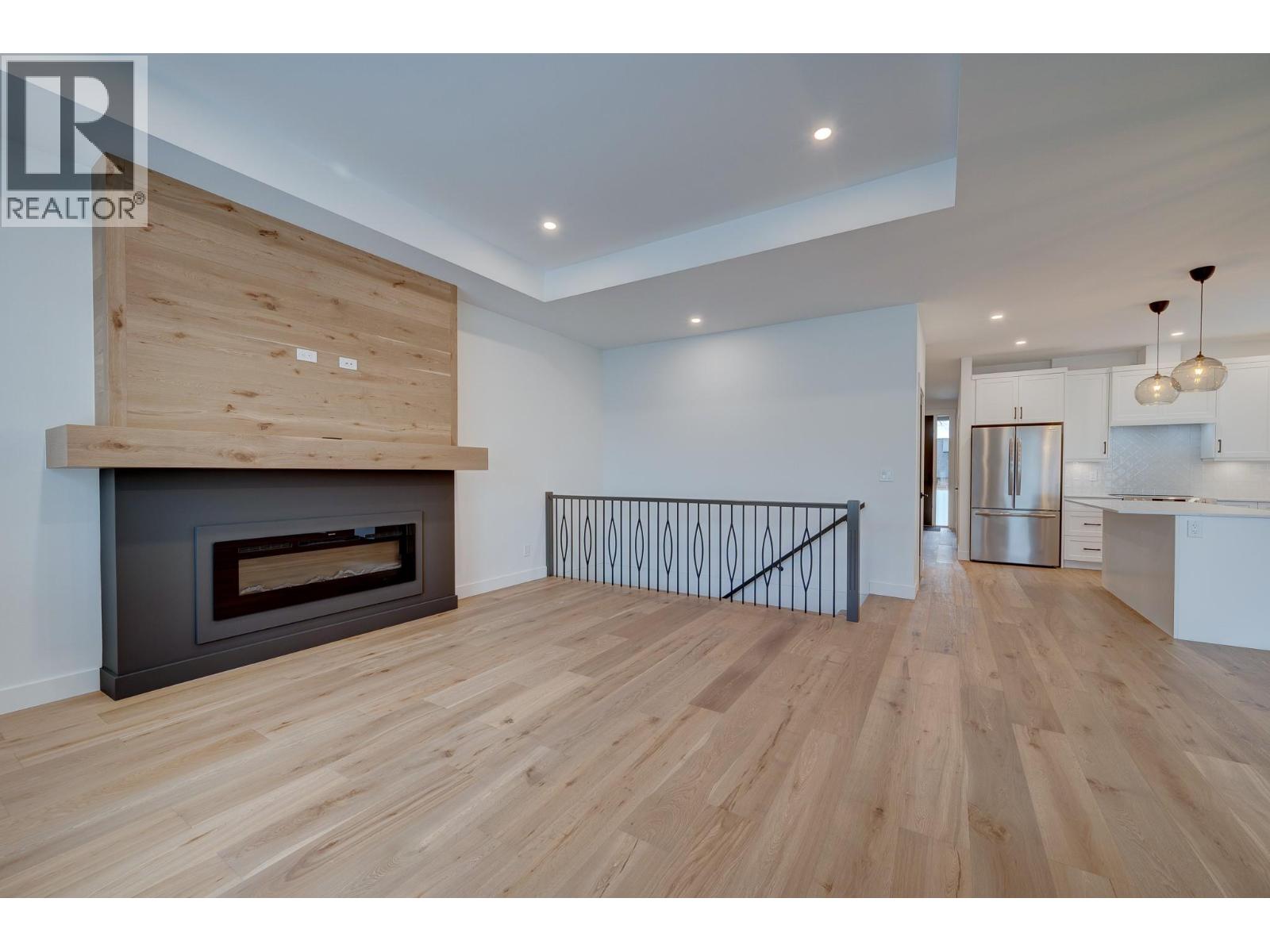 2244 Valleyview Drive, Kamloops, British Columbia  V2C 4C7 - Photo 9 - 10380100