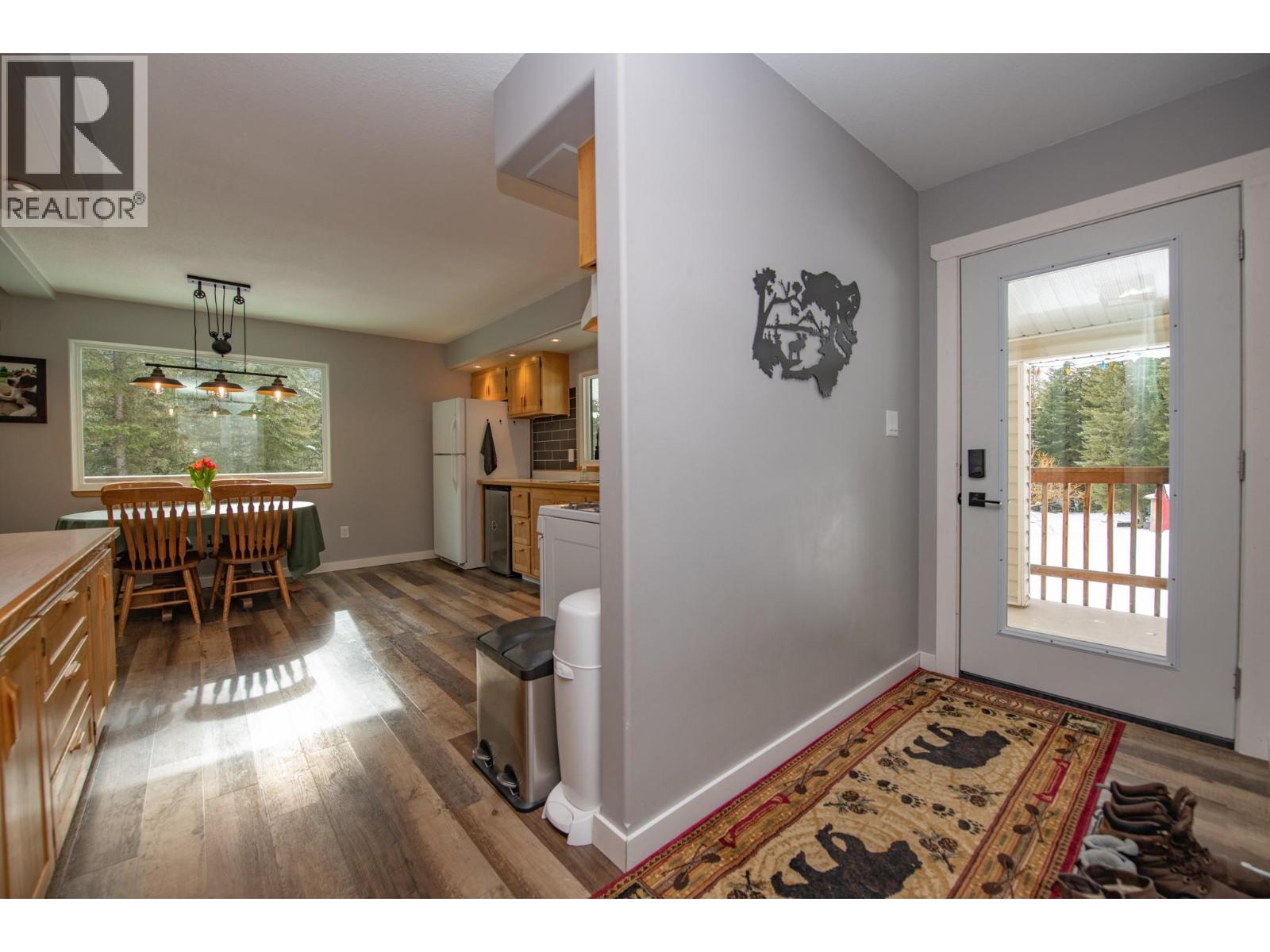 7250 China Valley Road, Falkland, British Columbia  V0E 1W1 - Photo 17 - 10379932