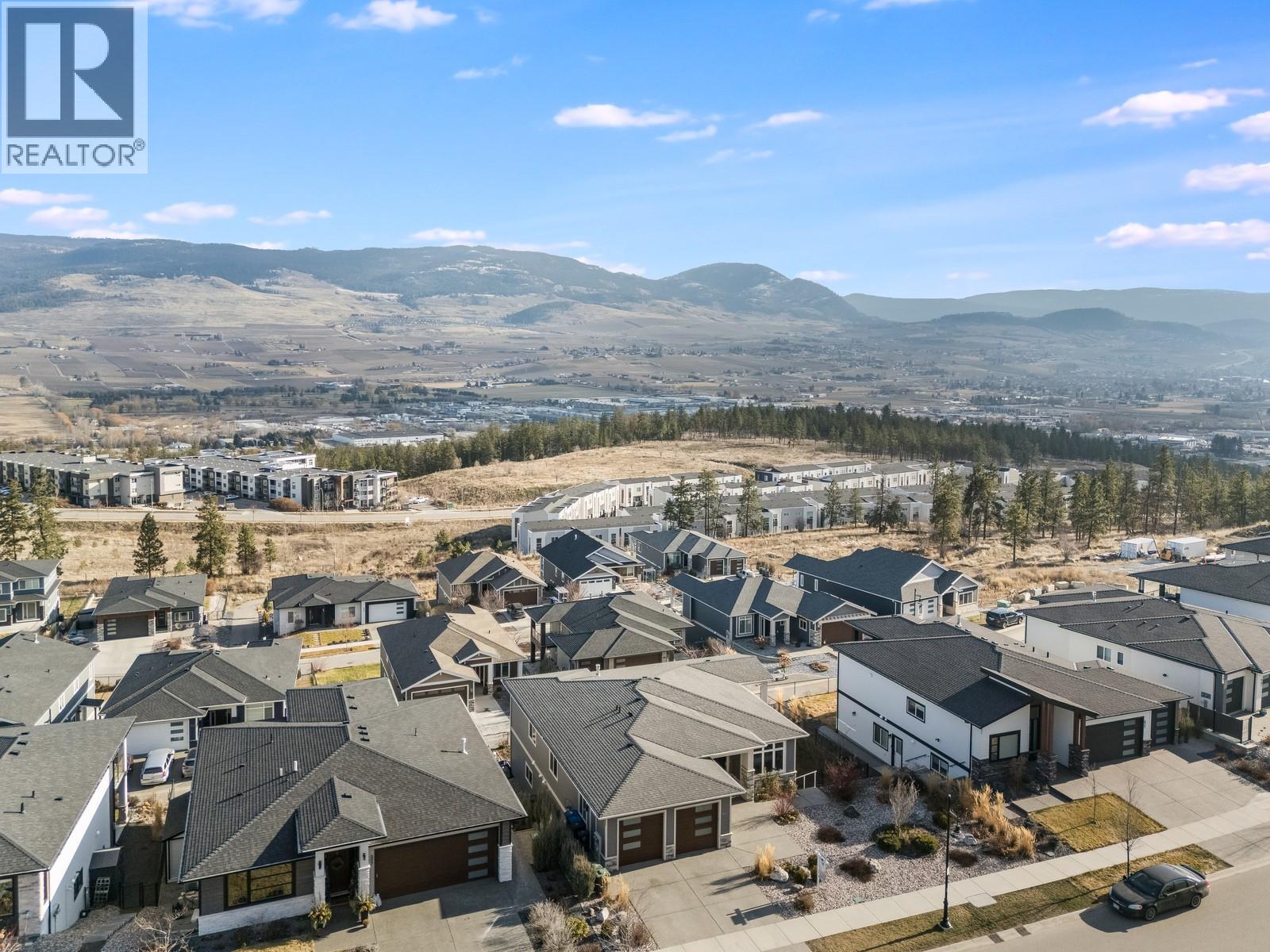687 Acadia Street, kelowna, British Columbia