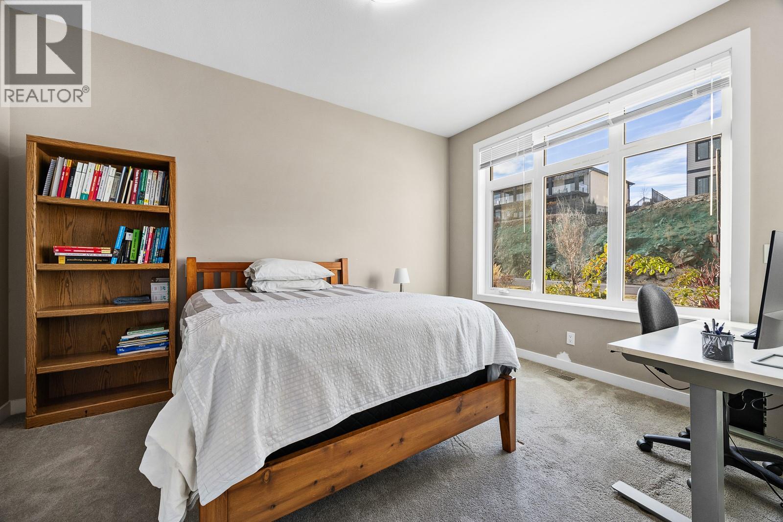 687 Acadia Street, Kelowna, British Columbia  V1V 0A8 - Photo 22 - 10379920