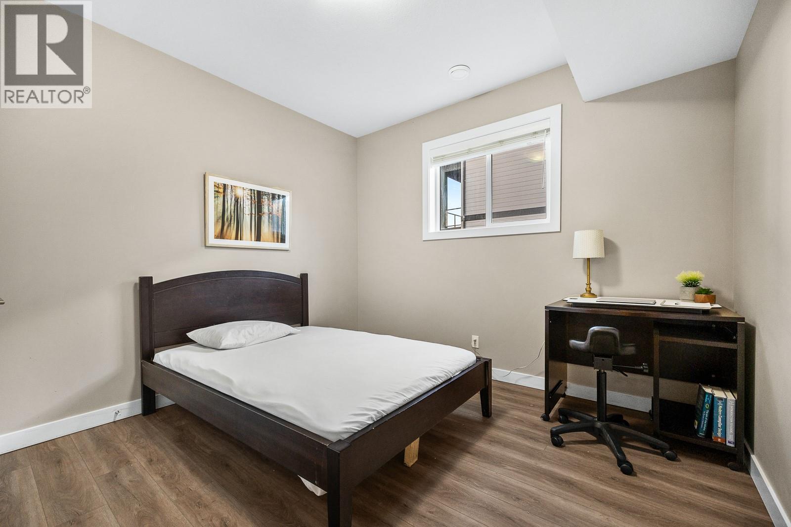 687 Acadia Street, Kelowna, British Columbia  V1V 0A8 - Photo 35 - 10379920