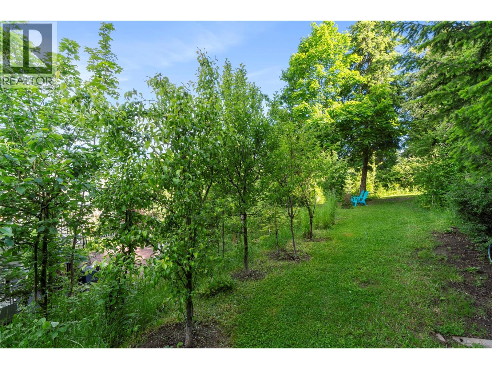 1280 Lakeshore Road Ne, Salmon Arm, British Columbia  V1E 2V7 - Photo 38 - 10379433