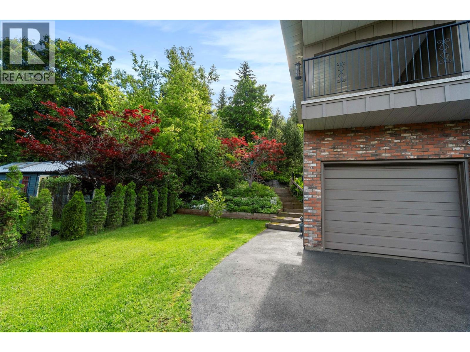1280 Lakeshore Road Ne, Salmon Arm, British Columbia  V1E 2V7 - Photo 59 - 10379433