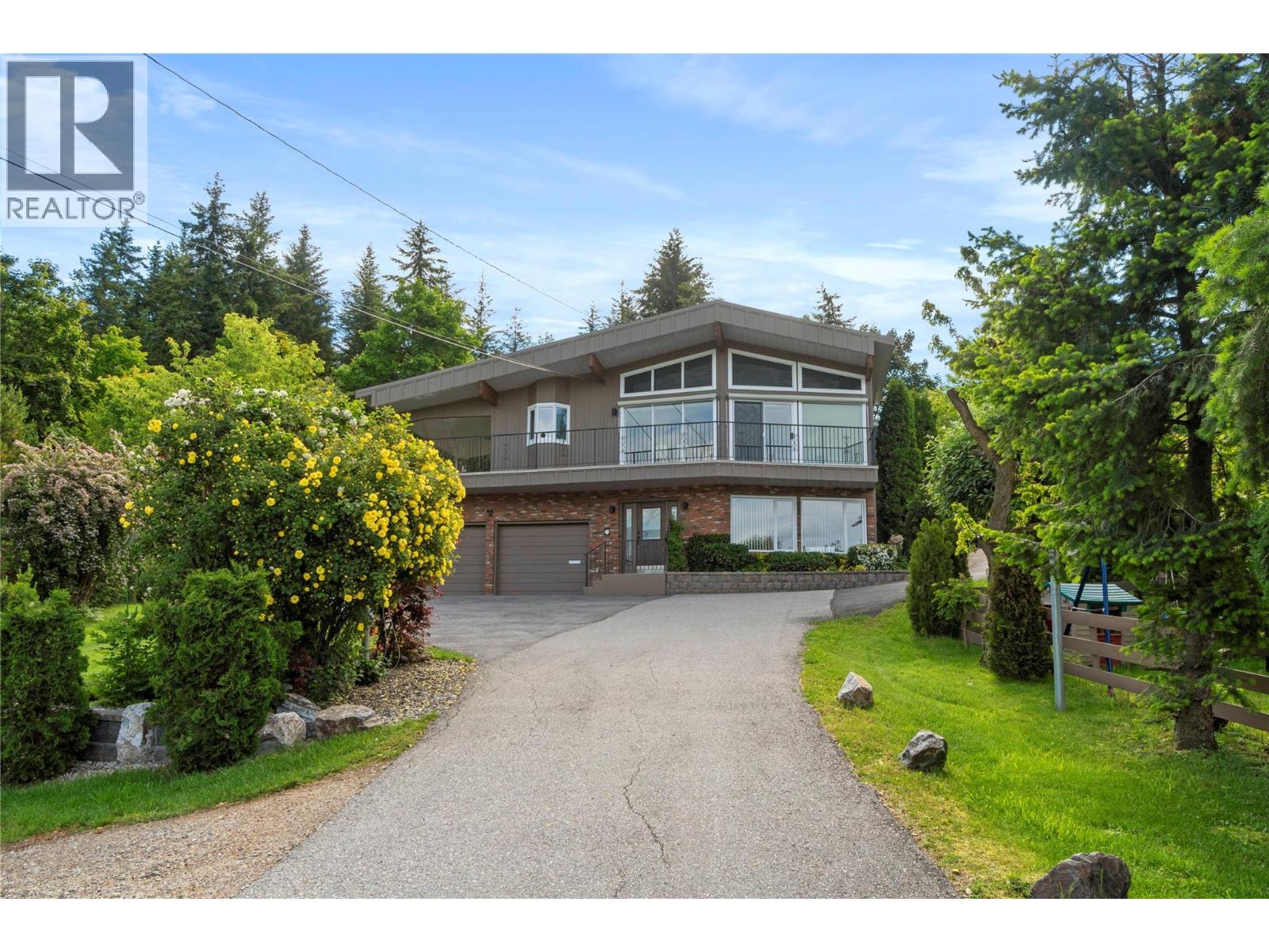1280 Lakeshore Road Ne, Salmon Arm, British Columbia  V1E 2V7 - Photo 61 - 10379433