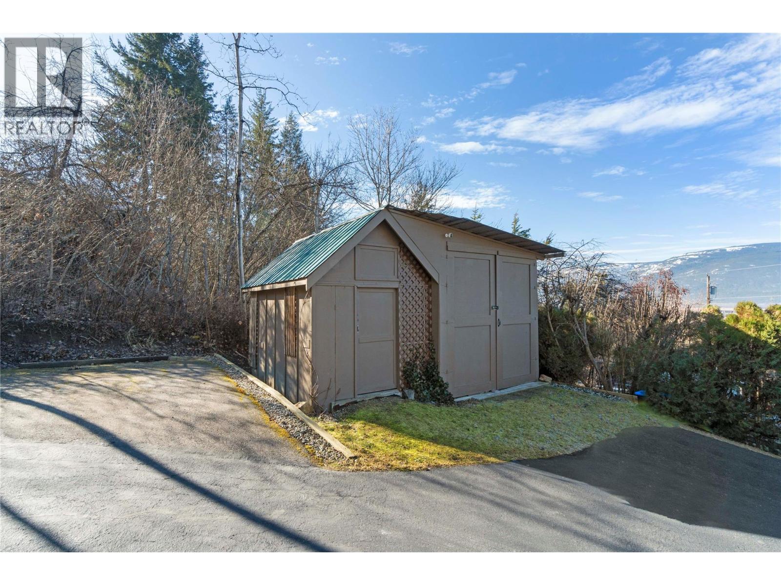 1280 Lakeshore Road Ne, Salmon Arm, British Columbia  V1E 2V7 - Photo 84 - 10379433