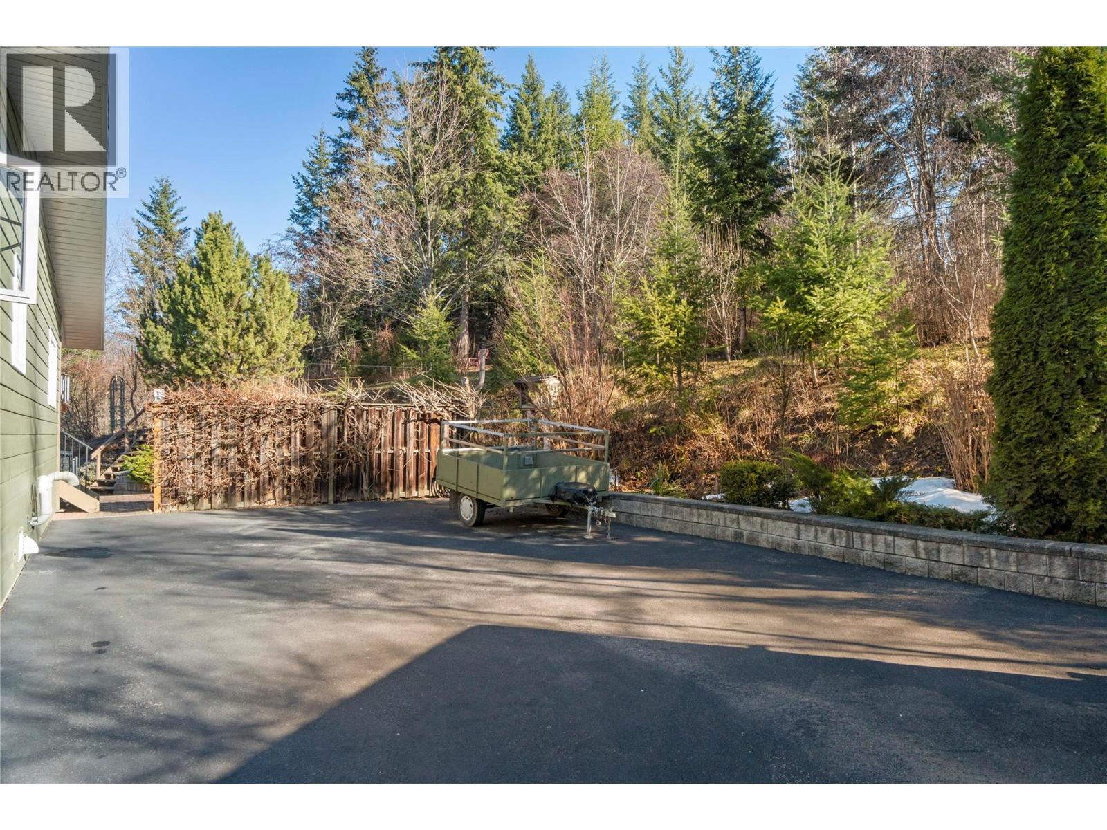 1280 Lakeshore Road Ne, Salmon Arm, British Columbia  V1E 2V7 - Photo 85 - 10379433