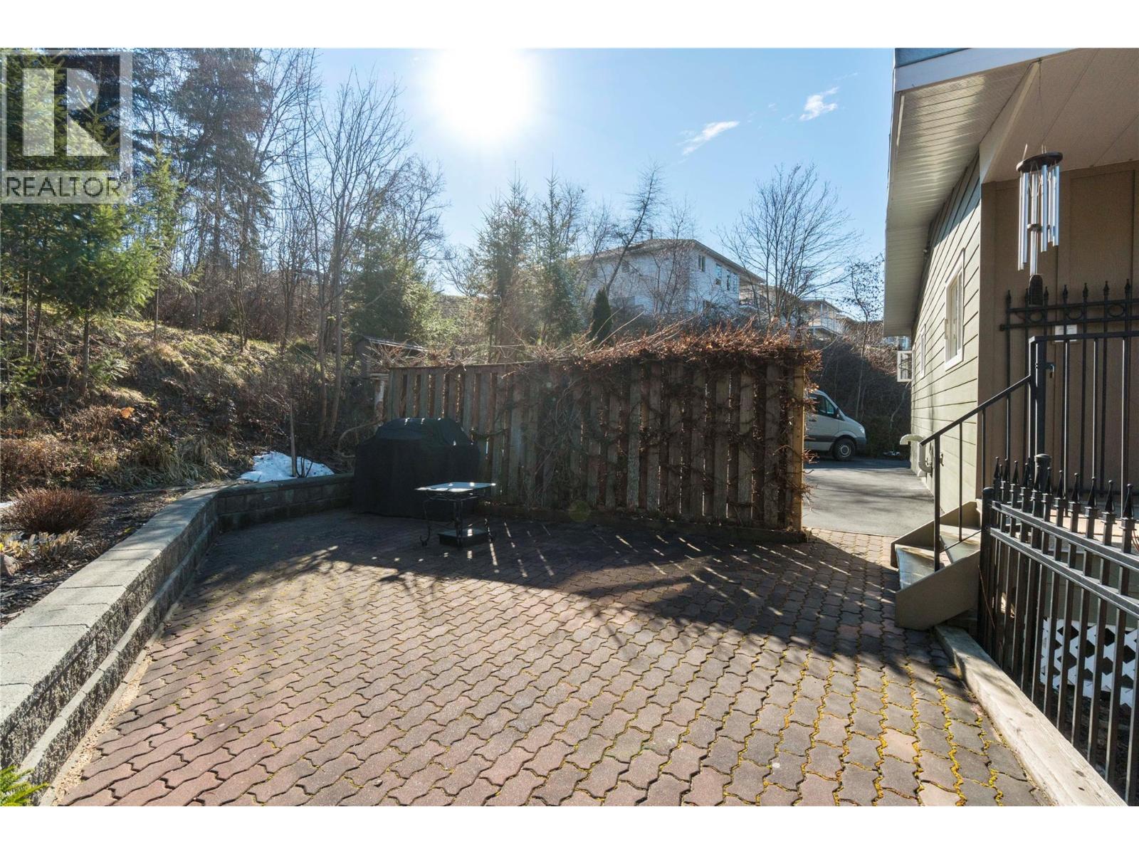 1280 Lakeshore Road Ne, Salmon Arm, British Columbia  V1E 2V7 - Photo 87 - 10379433
