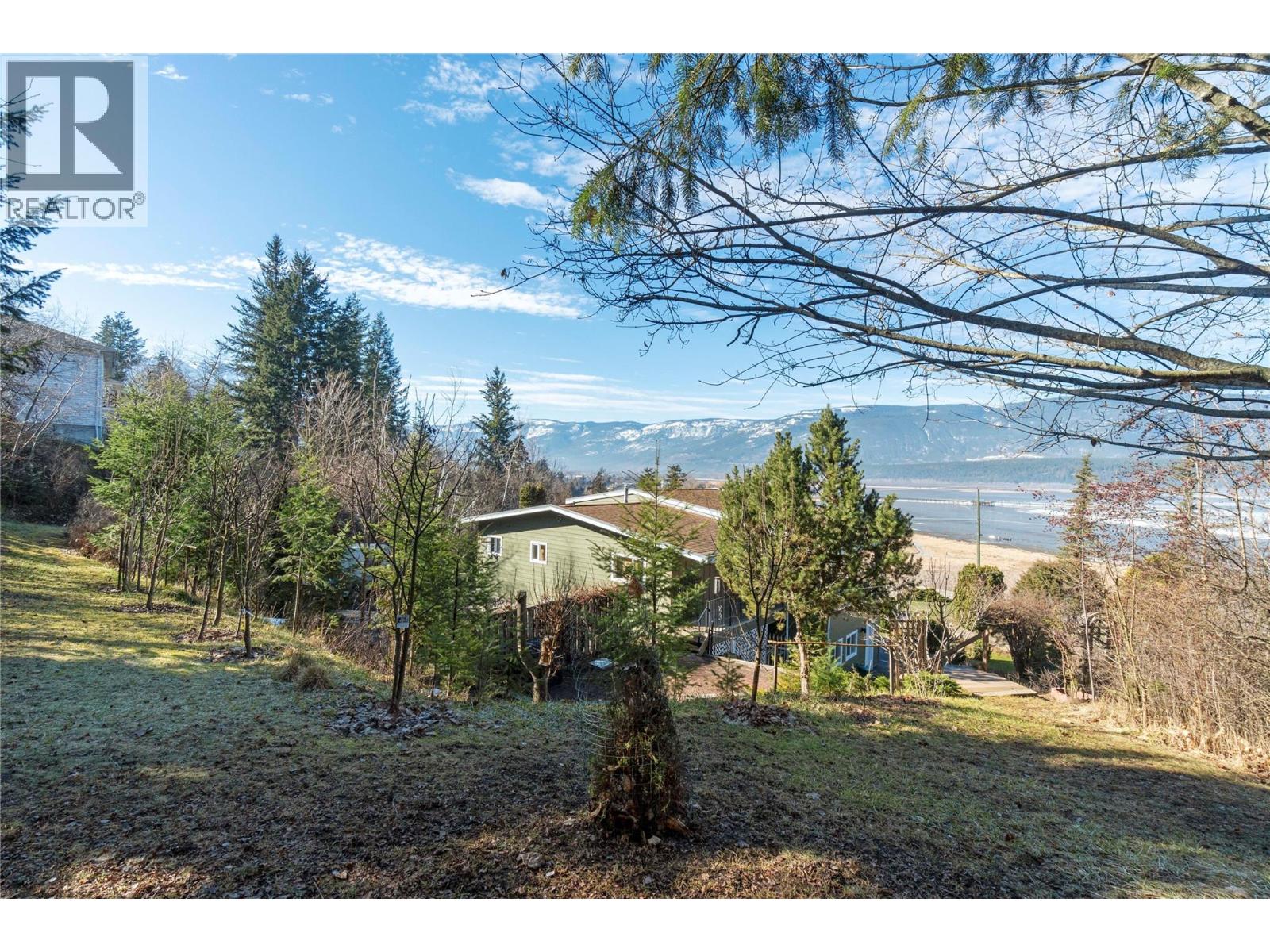 1280 Lakeshore Road Ne, Salmon Arm, British Columbia  V1E 2V7 - Photo 89 - 10379433