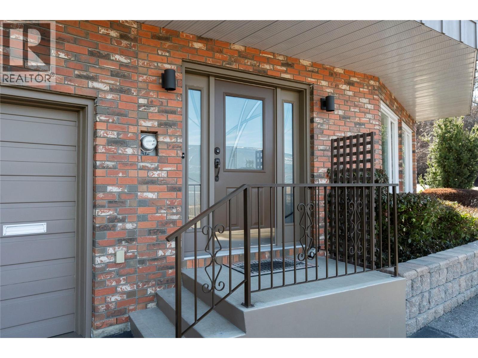 1280 Lakeshore Road Ne, Salmon Arm, British Columbia  V1E 2V7 - Photo 99 - 10379433