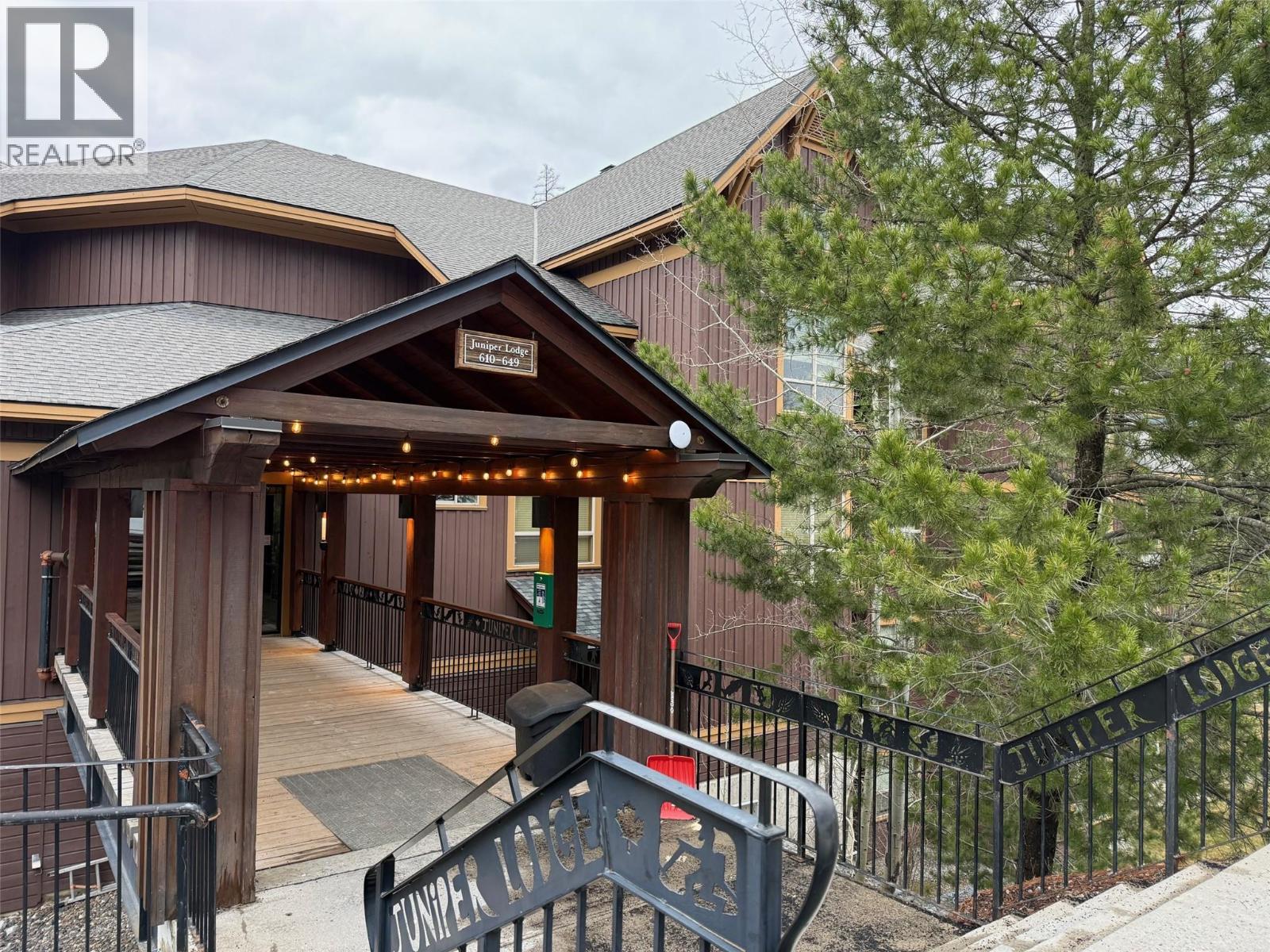 4559 TIMBERLINE Crescent Unit# 613D, fernie, British Columbia