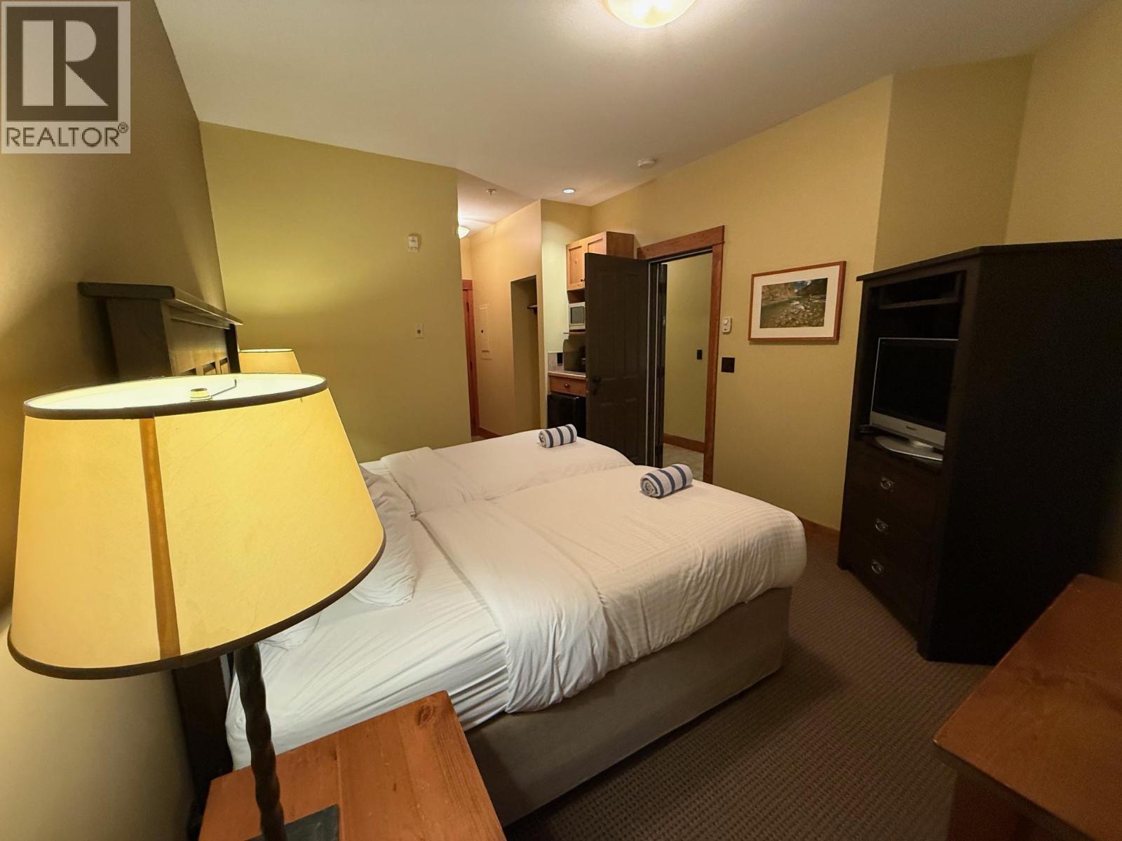 4559 Timberline Crescent Unit# 613d, Fernie, British Columbia  V0B 1M6 - Photo 11 - 10379472