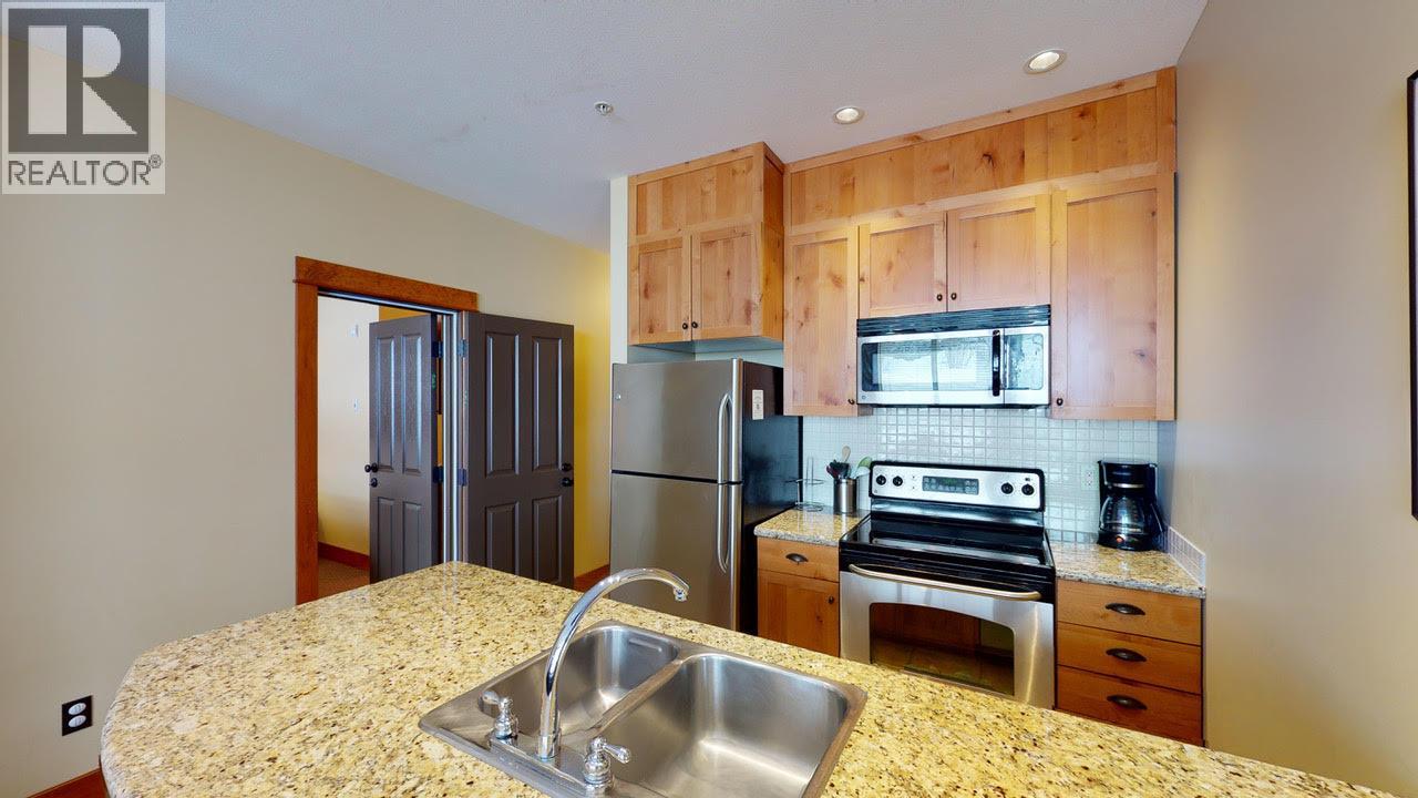 4559 Timberline Crescent Unit# 613d, Fernie, British Columbia  V0B 1M6 - Photo 6 - 10379472