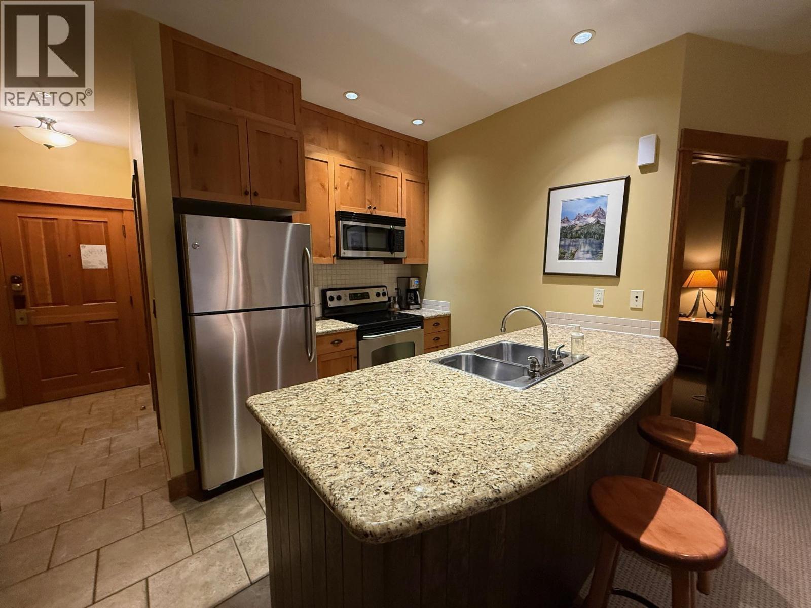 4559 Timberline Crescent Unit# 613d, Fernie, British Columbia  V0B 1M6 - Photo 7 - 10379472