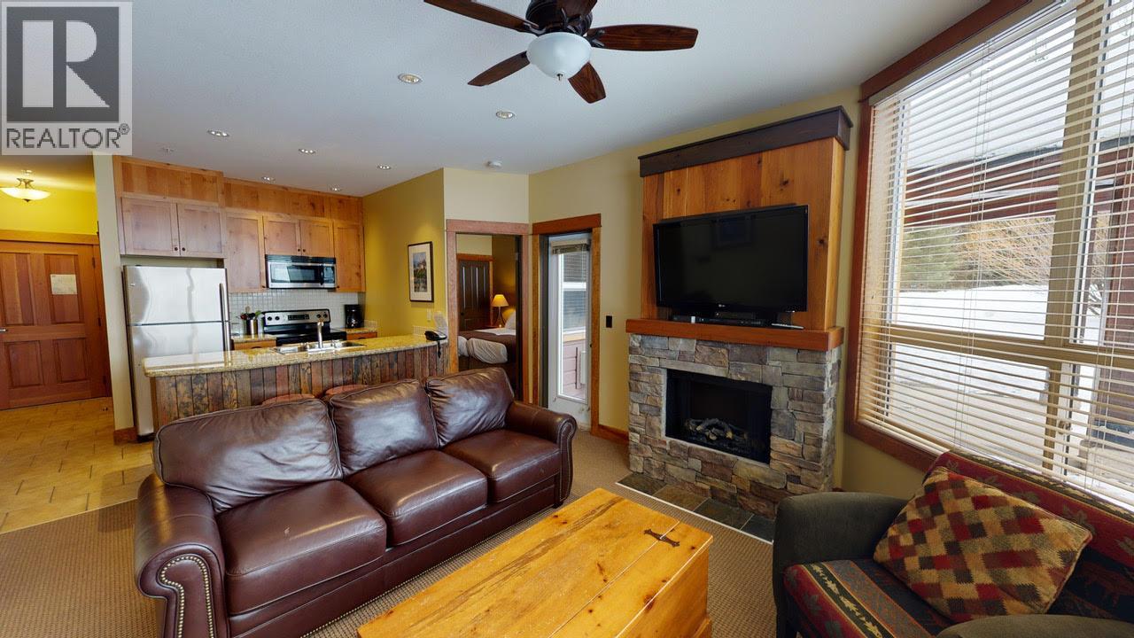 4559 Timberline Crescent Unit# 613d, Fernie, British Columbia  V0B 1M6 - Photo 9 - 10379472