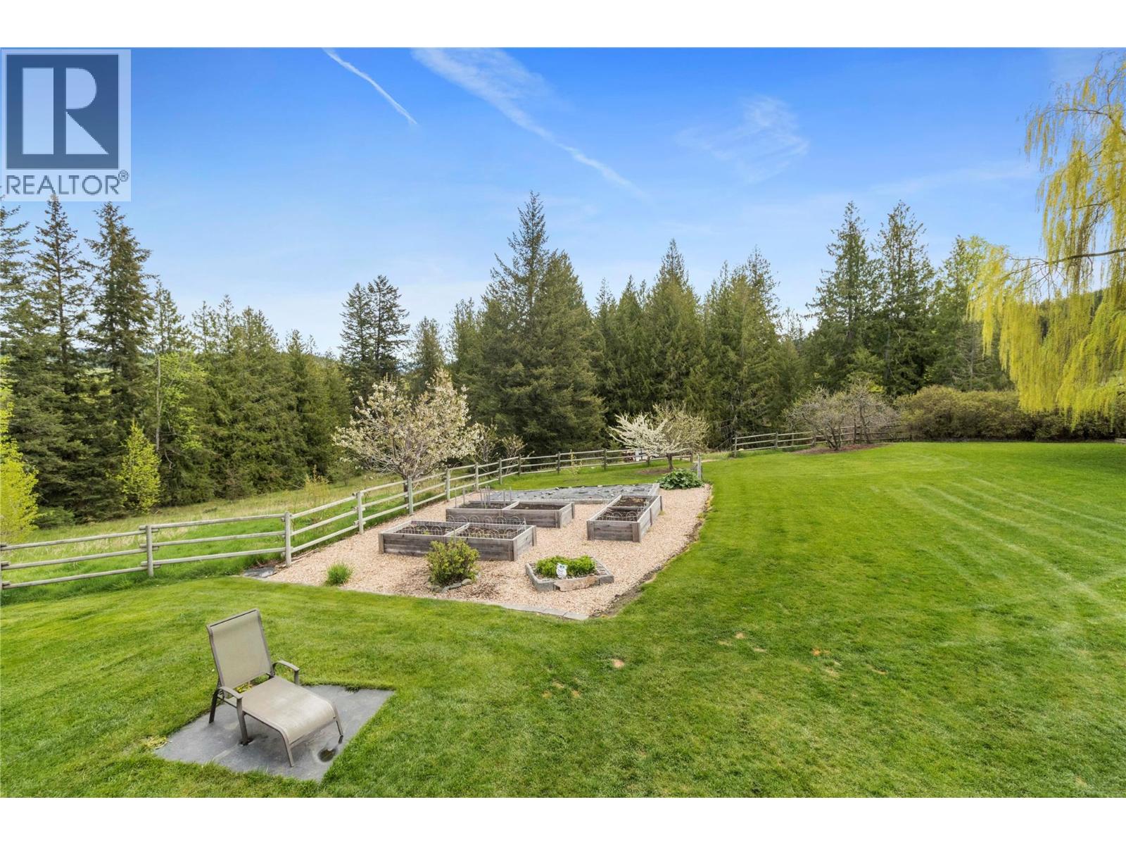 1706 Taylor Road, Sorrento, British Columbia  V0E 2W1 - Photo 35 - 10379303