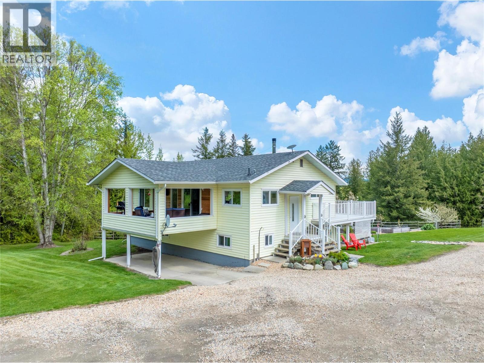 1706 Taylor Road, Sorrento, British Columbia  V0E 2W1 - Photo 8 - 10379303