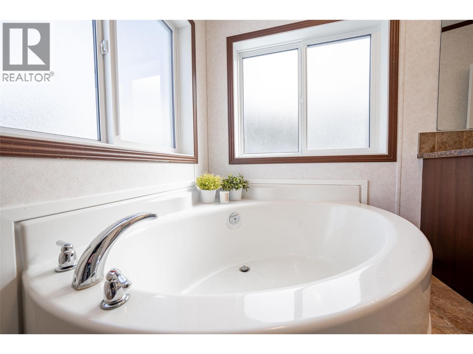 650 Bluenose Road, Vernon, British Columbia  V1B 3E7 - Photo 44 - 10378524
