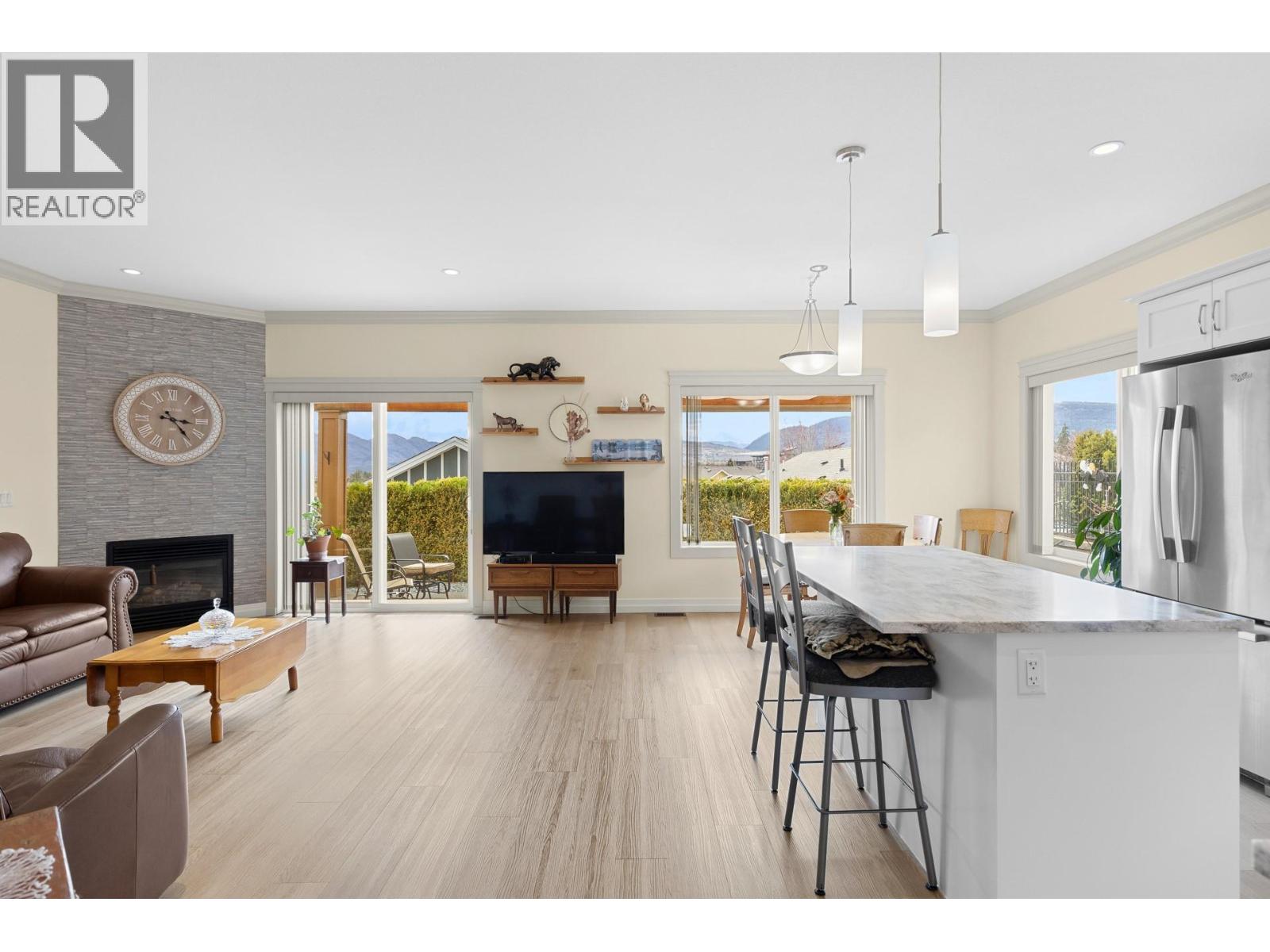 2092 Clover Drive, West Kelowna, British Columbia  V4T 3A5 - Photo 8 - 10380153