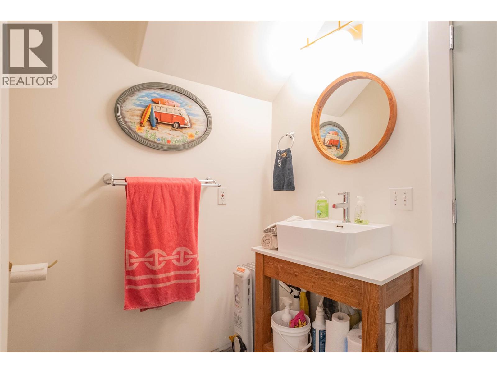 4037 Santa Road, Scotch Creek, British Columbia  V0E 1M5 - Photo 44 - 10379820