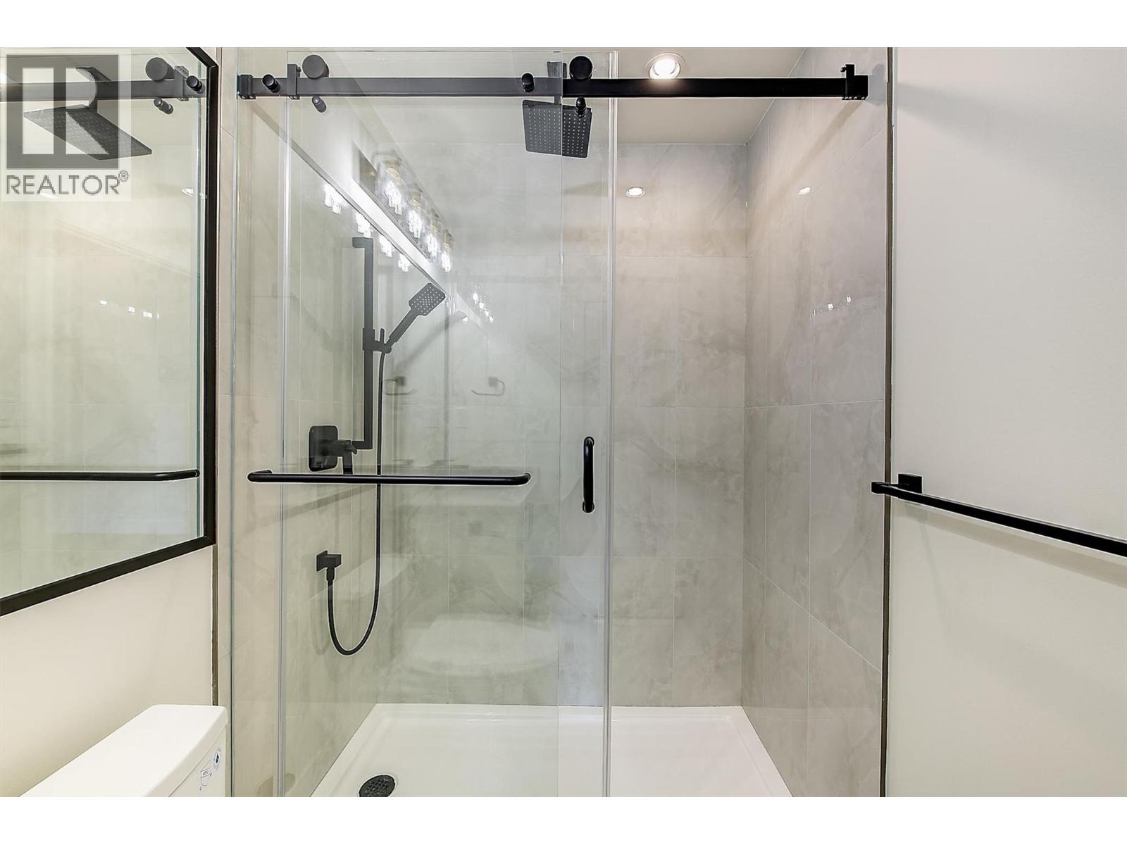 3590 Redecopp Road Unit# 6, Lake Country, British Columbia  V4V 1X5 - Photo 37 - 10378890