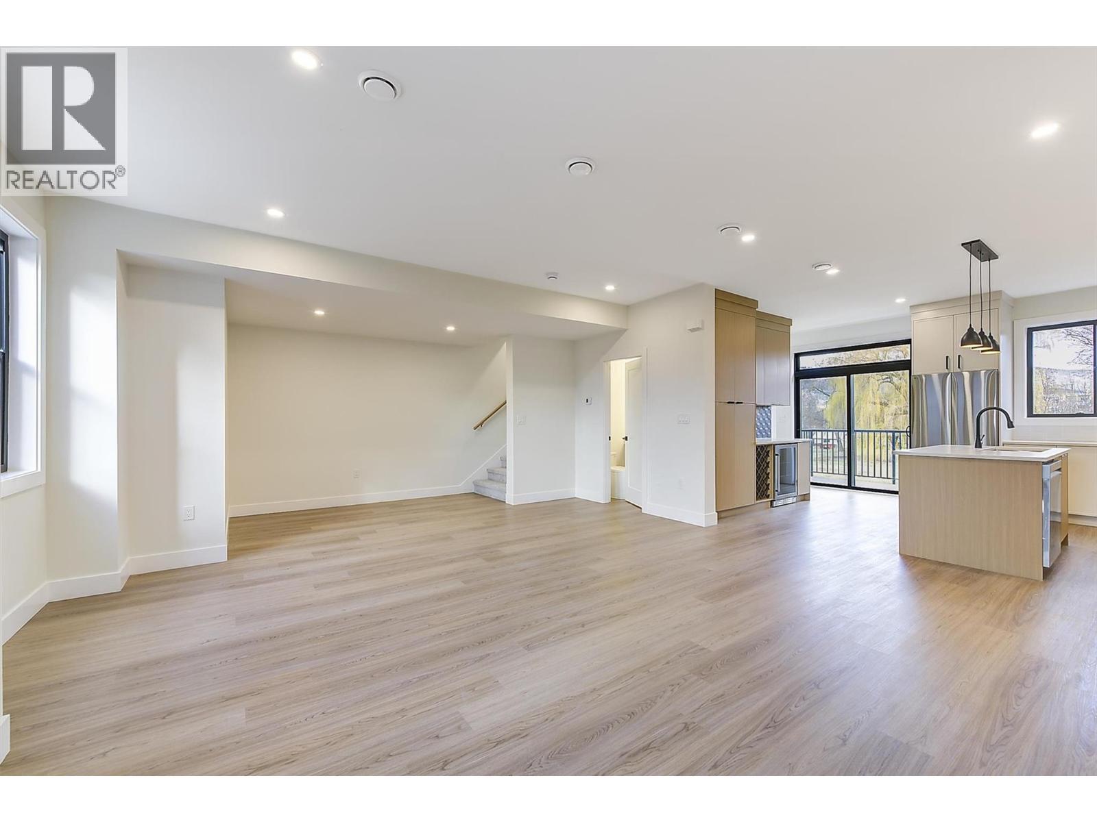 3590 Redecopp Road Unit# 6, Lake Country, British Columbia  V4V 1X5 - Photo 8 - 10378890