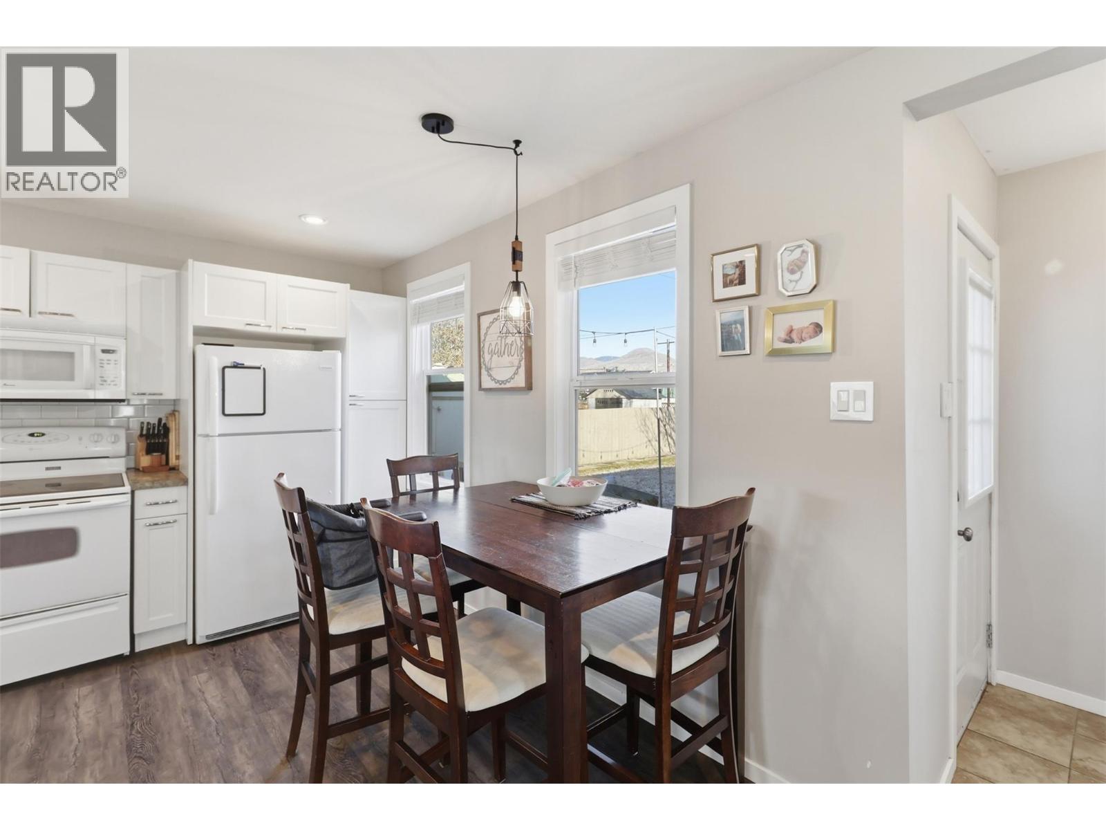 922 Westminster Avenue, Kamloops, British Columbia  V2B 1P1 - Photo 11 - 10379924