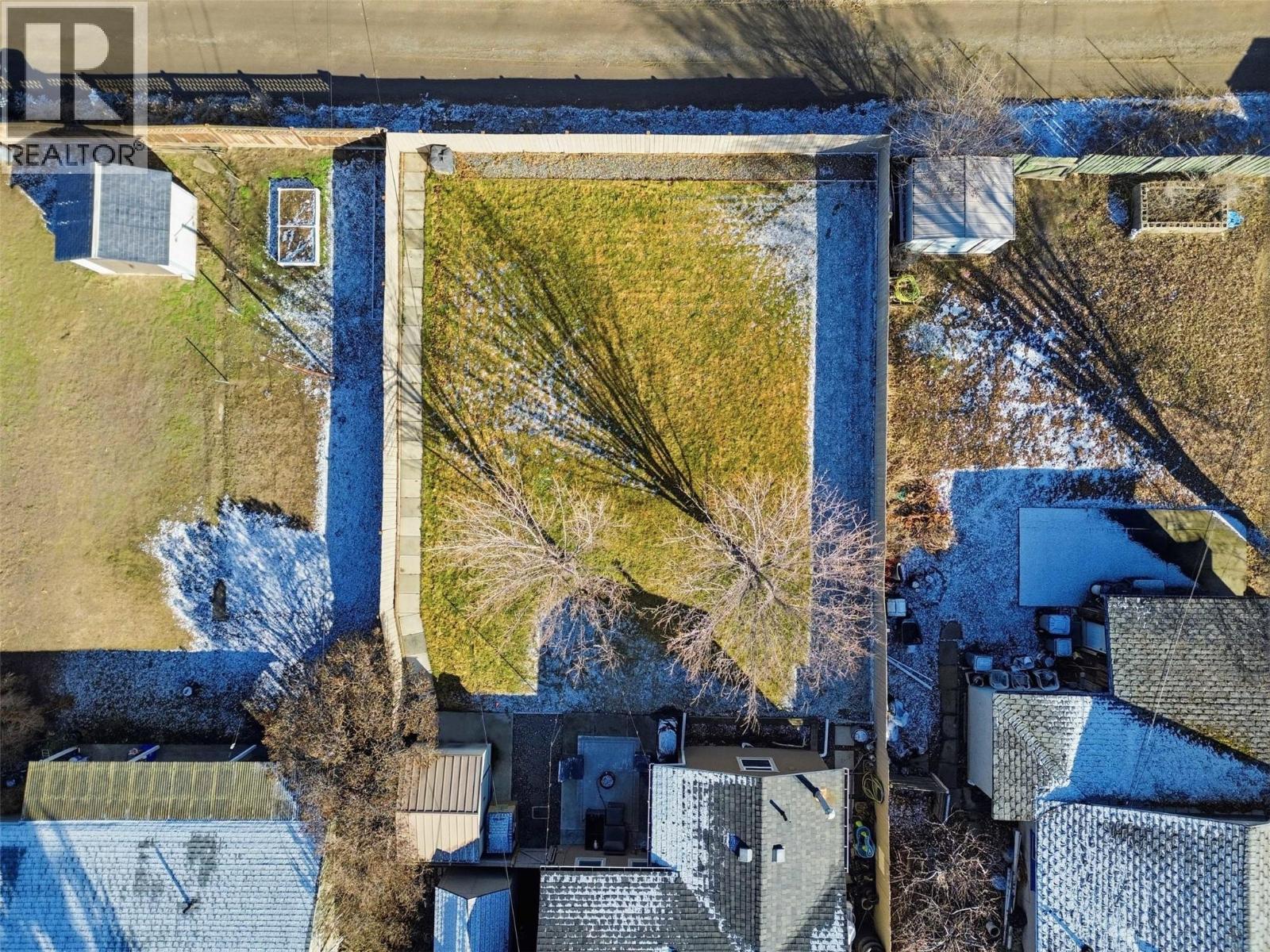 922 Westminster Avenue, Kamloops, British Columbia  V2B 1P1 - Photo 33 - 10379924