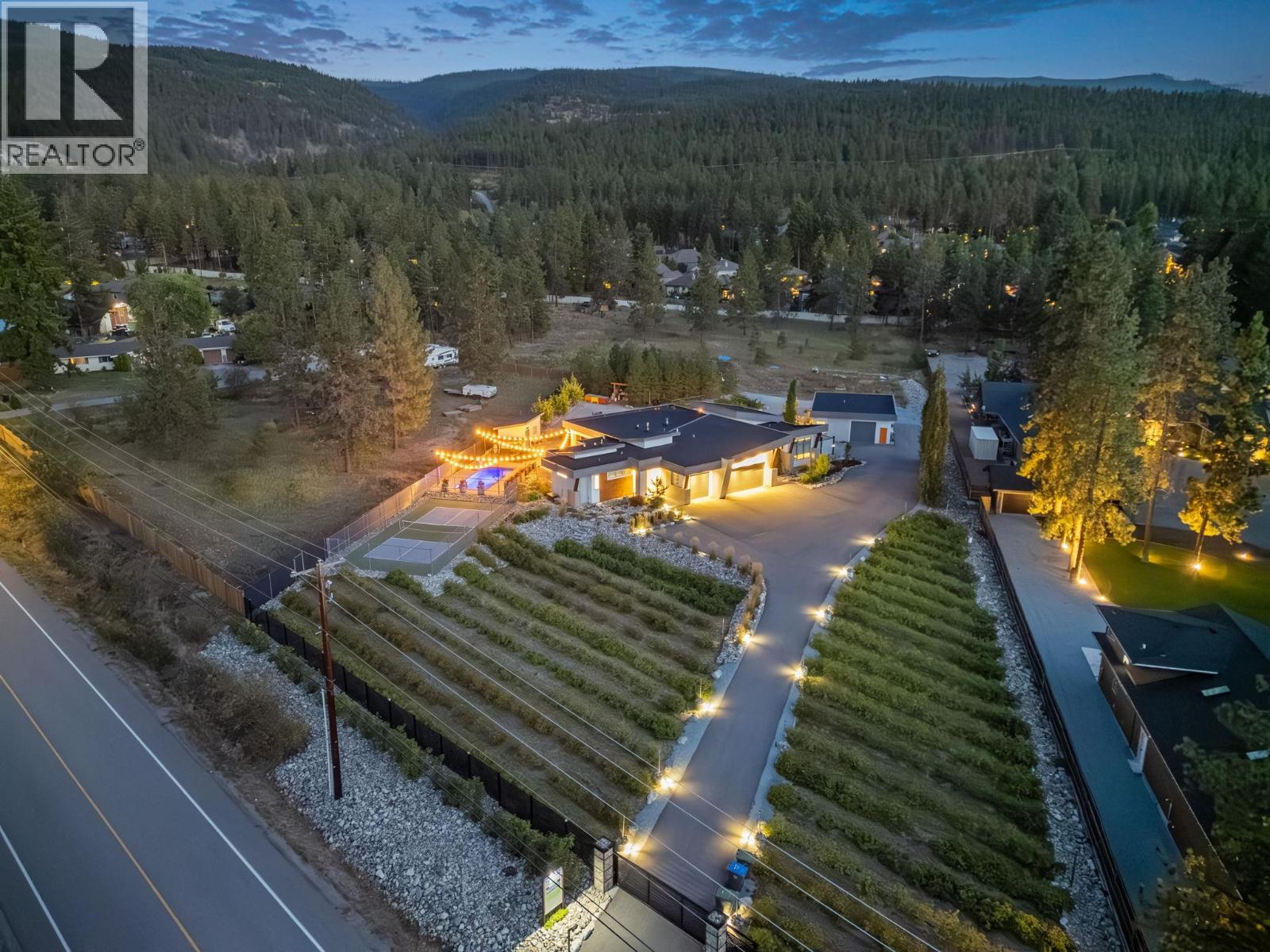 4535 Mcculloch Road, Kelowna, British Columbia  V1W 4G1 - Photo 2 - 10379449