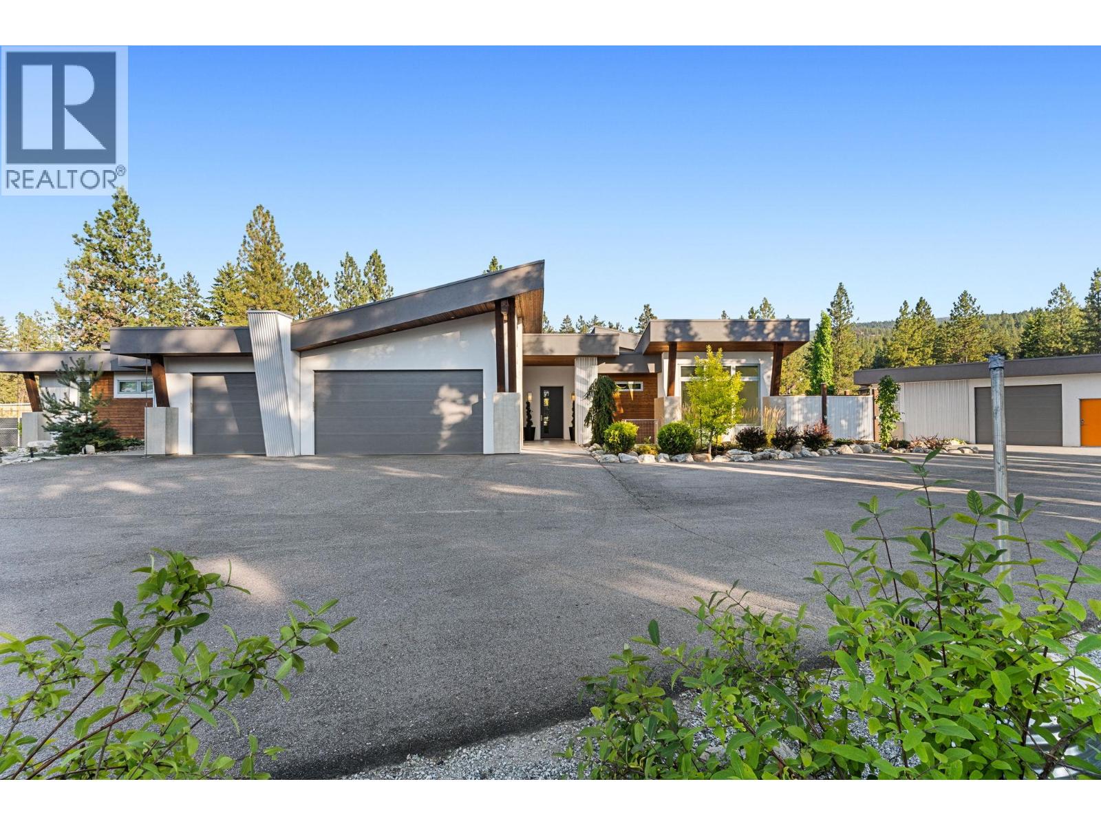 4535 Mcculloch Road, Kelowna, British Columbia  V1W 4G1 - Photo 3 - 10379449