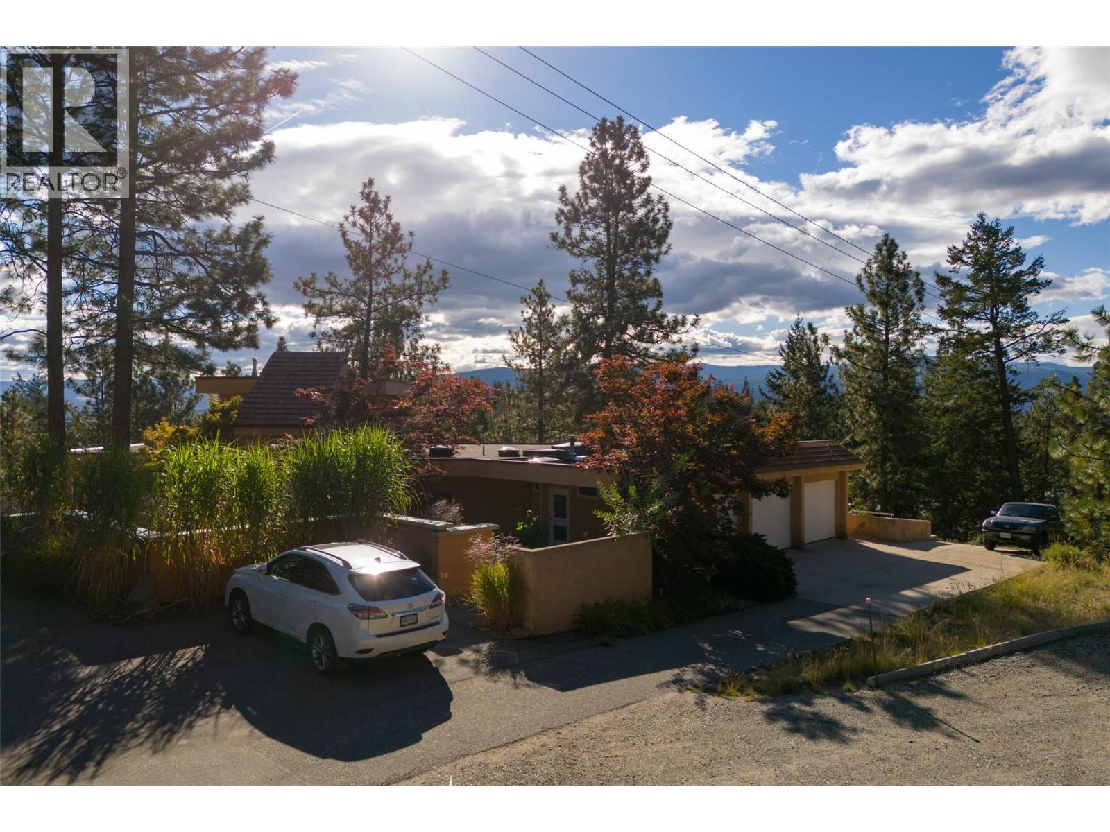 1642 West Kelowna Road, West Kelowna, British Columbia  V1Z 3B7 - Photo 3 - 10379885