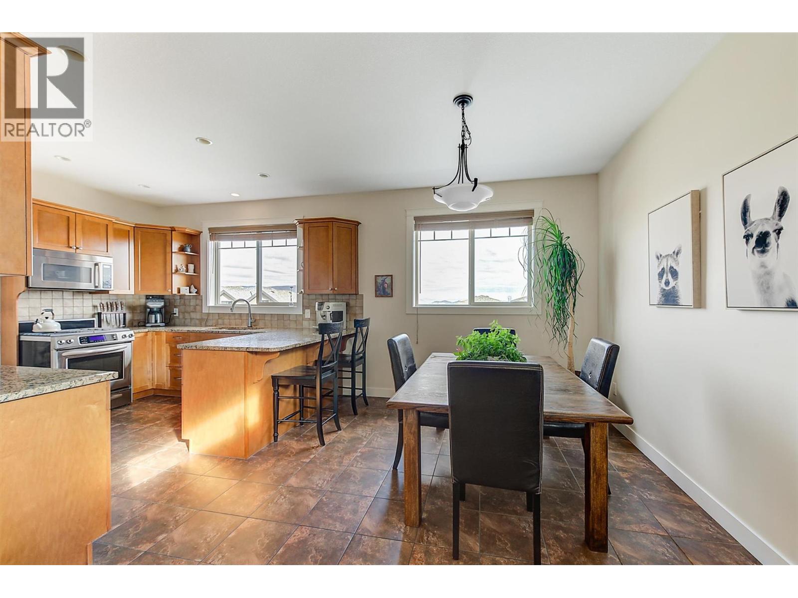 737 Kuipers Crescent, Kelowna, British Columbia  V1W 5H4 - Photo 23 - 10379795