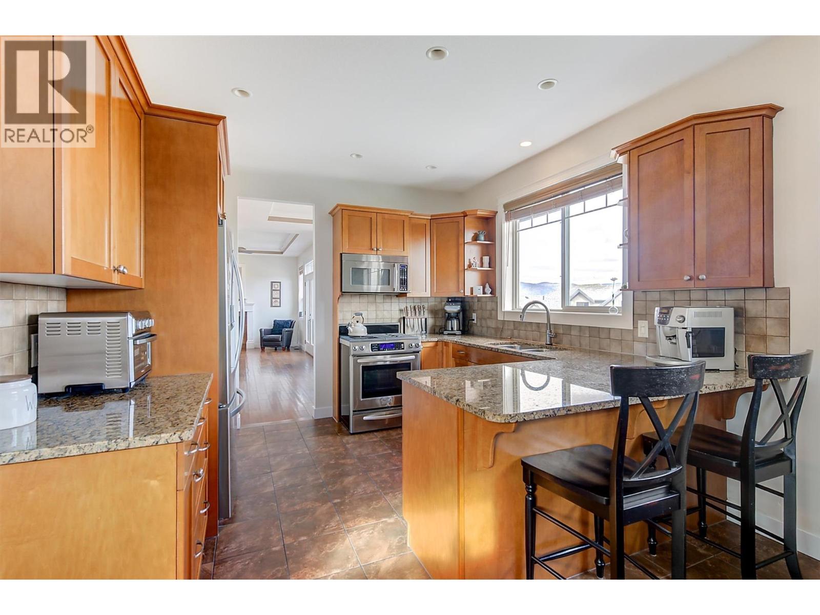 737 Kuipers Crescent, Kelowna, British Columbia  V1W 5H4 - Photo 25 - 10379795