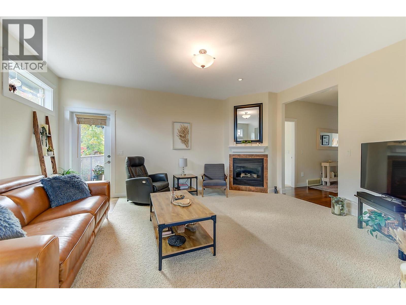 737 Kuipers Crescent, Kelowna, British Columbia  V1W 5H4 - Photo 29 - 10379795