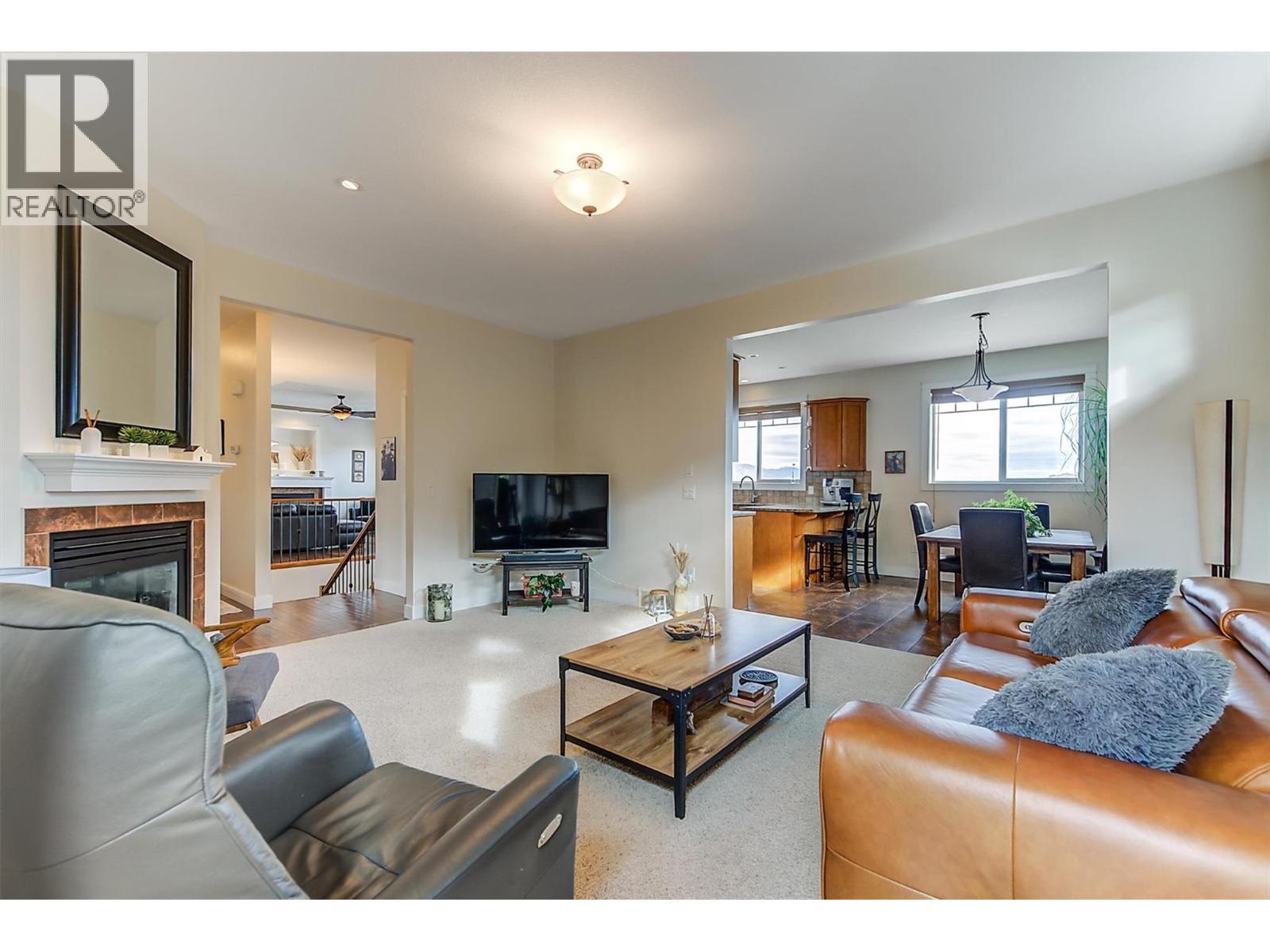 737 Kuipers Crescent, Kelowna, British Columbia  V1W 5H4 - Photo 33 - 10379795