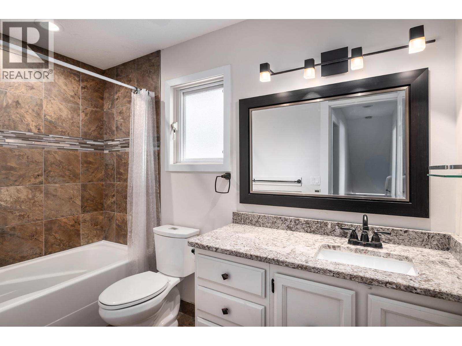 2571 Pineridge Place, West Kelowna, British Columbia  V4T 2J7 - Photo 15 - 10379489