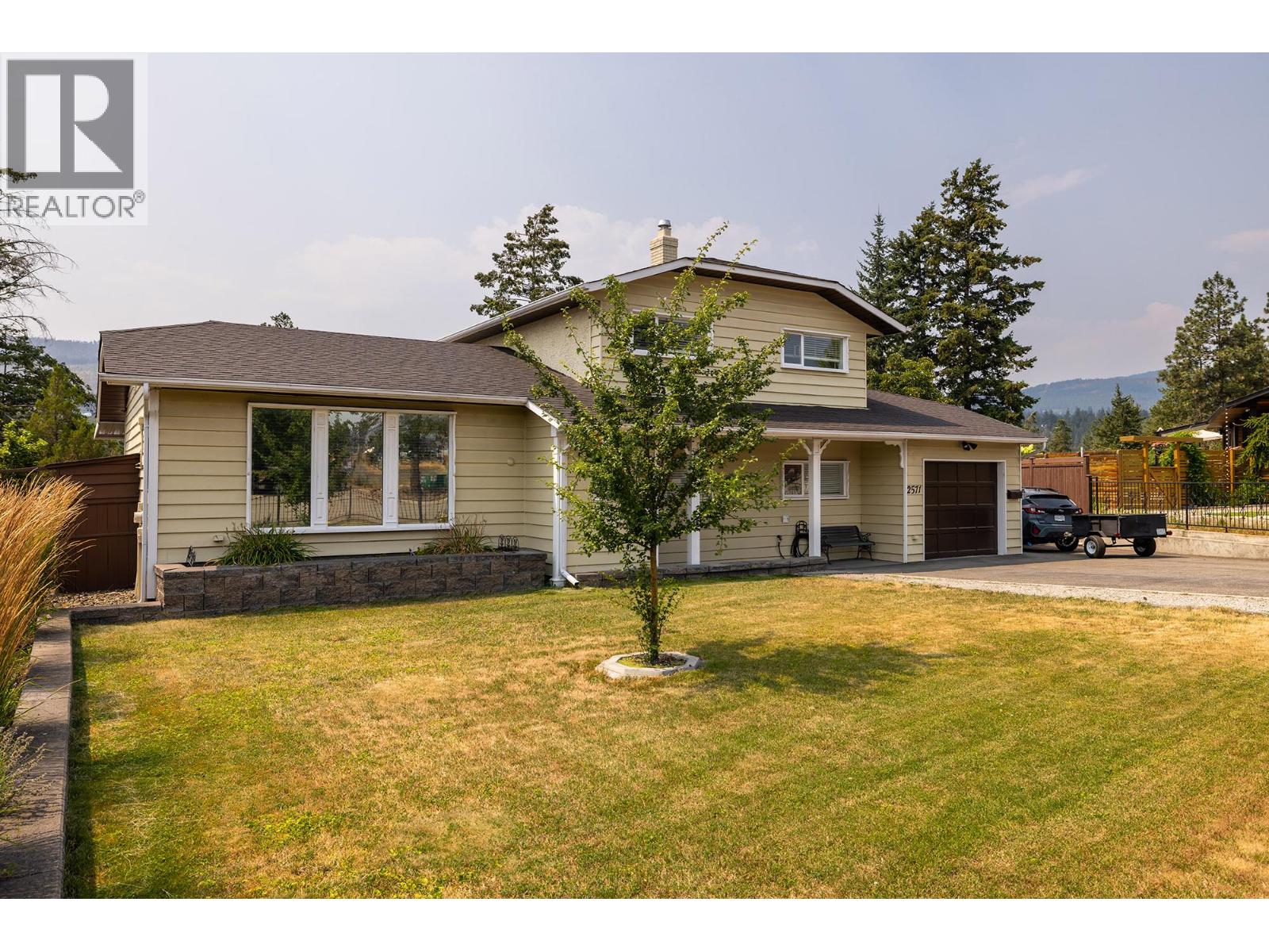2571 Pineridge Place, West Kelowna, British Columbia  V4T 2J7 - Photo 30 - 10379489