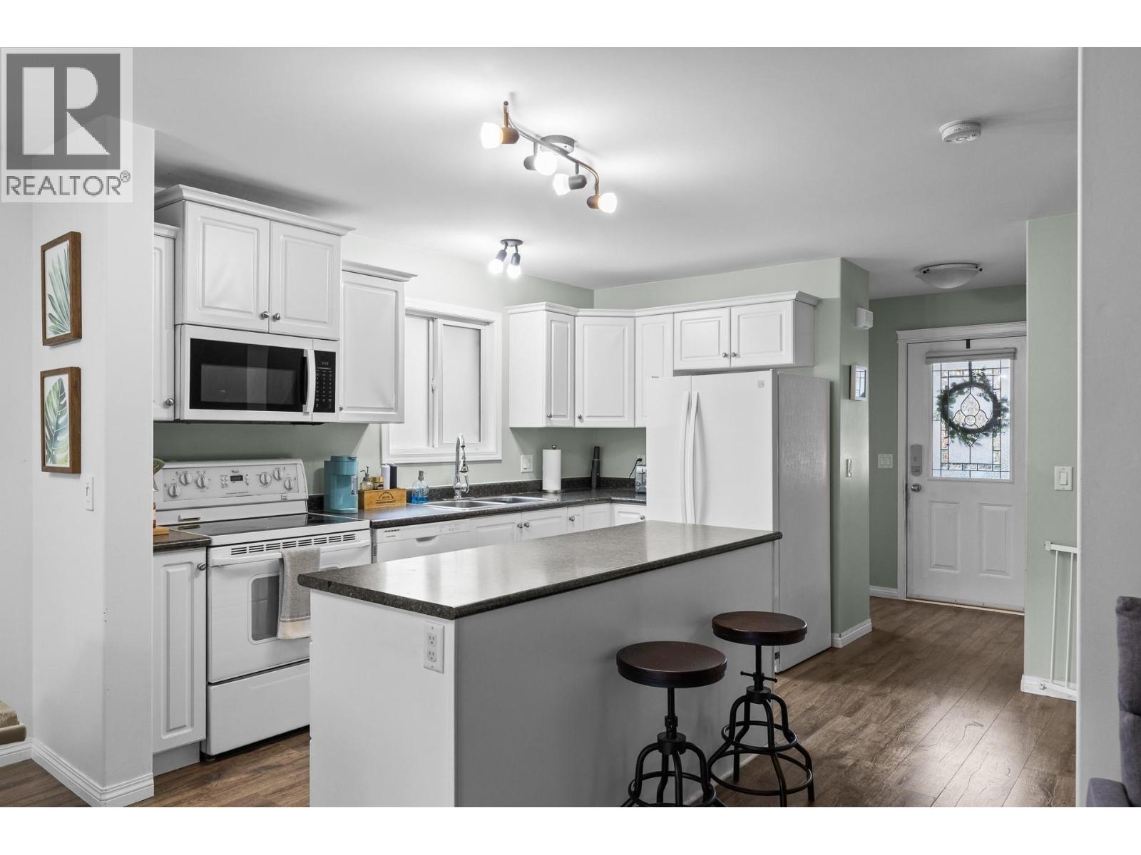 5460 Clements Crescent Unit# 113 Lot# Lot 9, Peachland, British Columbia  V0H 1X5 - Photo 5 - 10380058