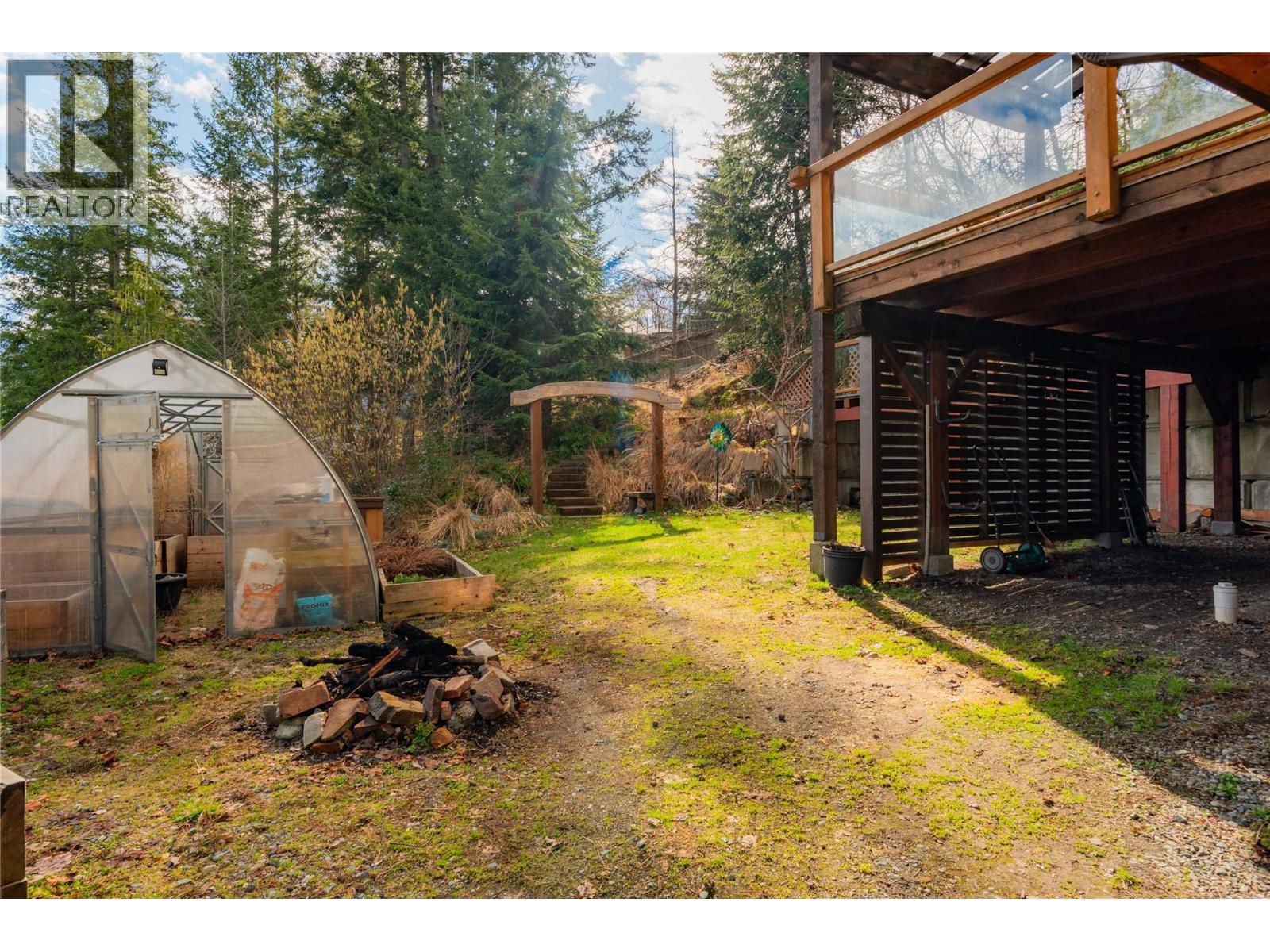 641 West Front Street, Kaslo, British Columbia  V0G 1M0 - Photo 11 - 10378929