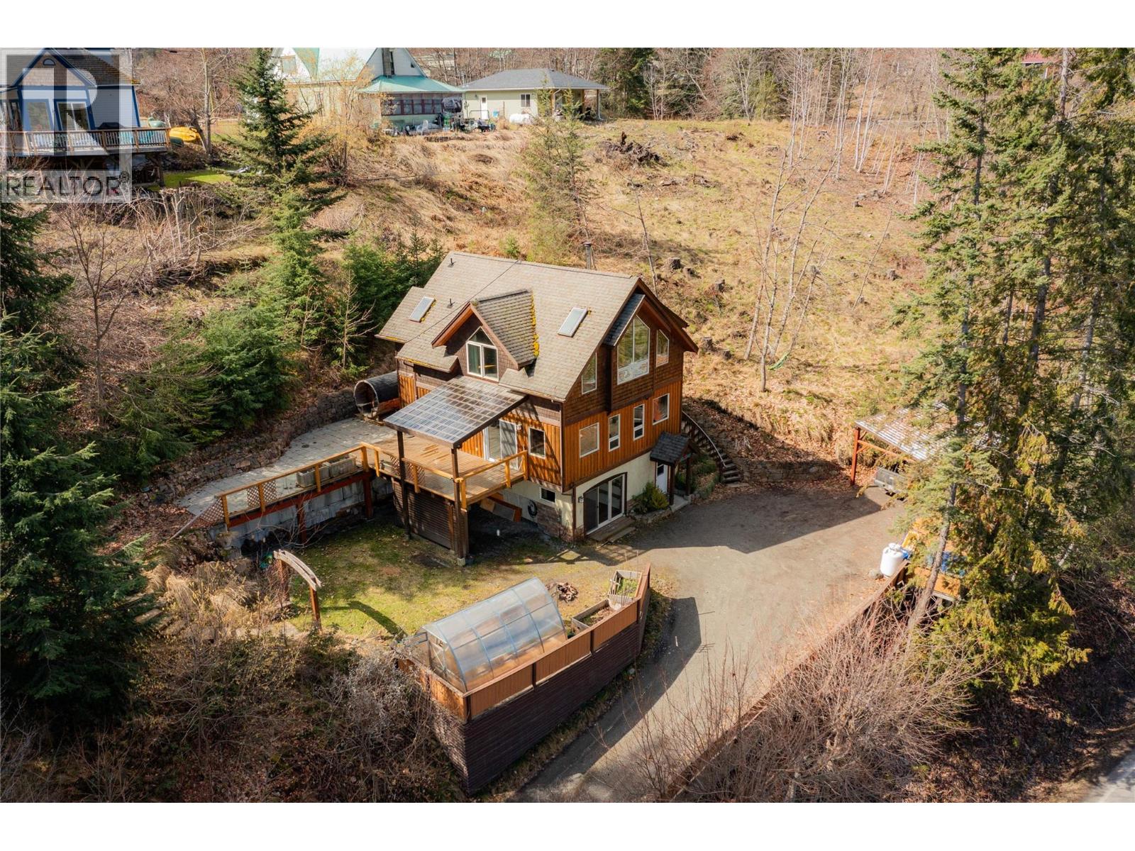 641 West Front Street, Kaslo, British Columbia  V0G 1M0 - Photo 3 - 10378929