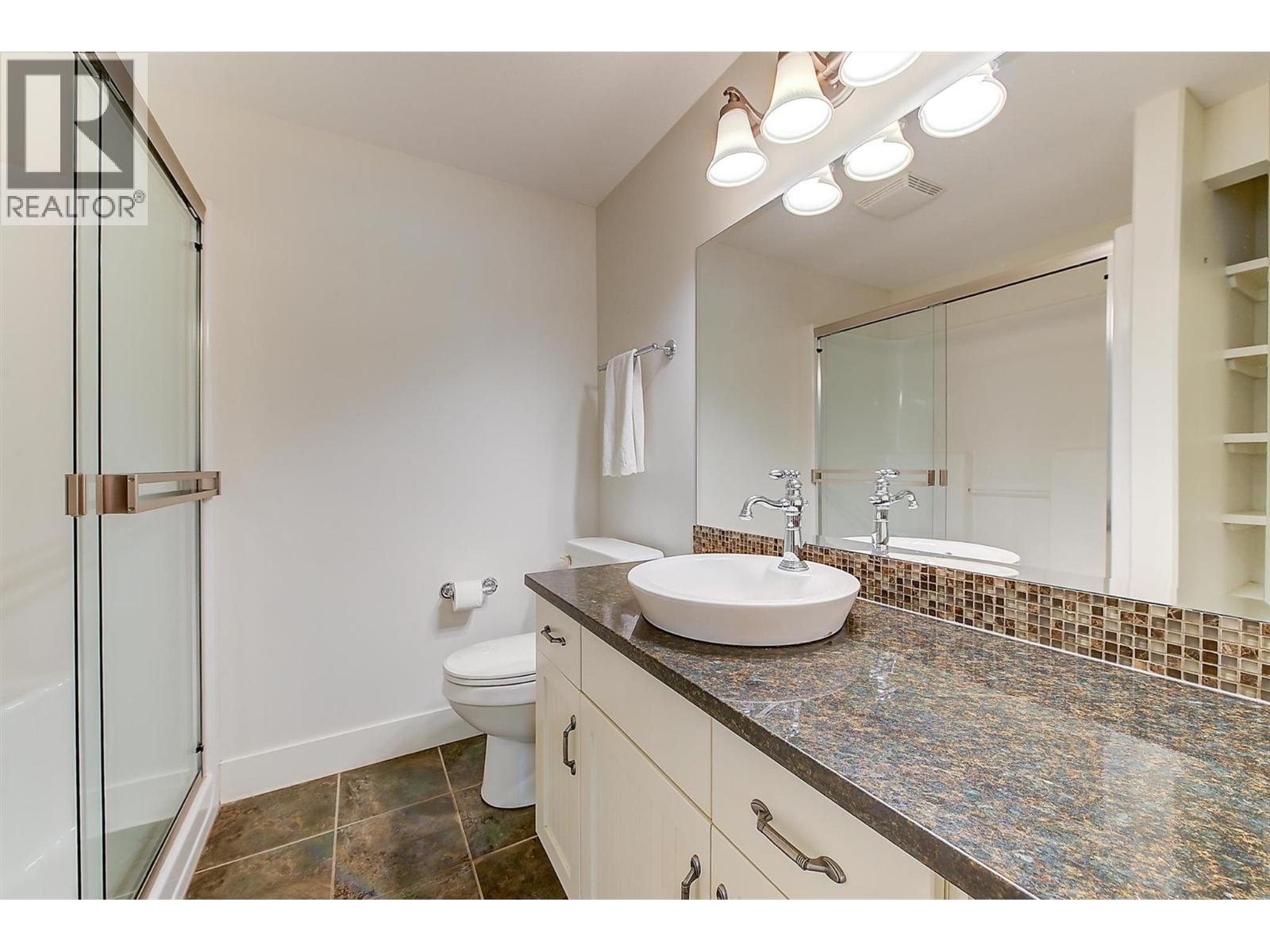 2423 Paramount Drive, West Kelowna, British Columbia  V4T 3K4 - Photo 66 - 10380135