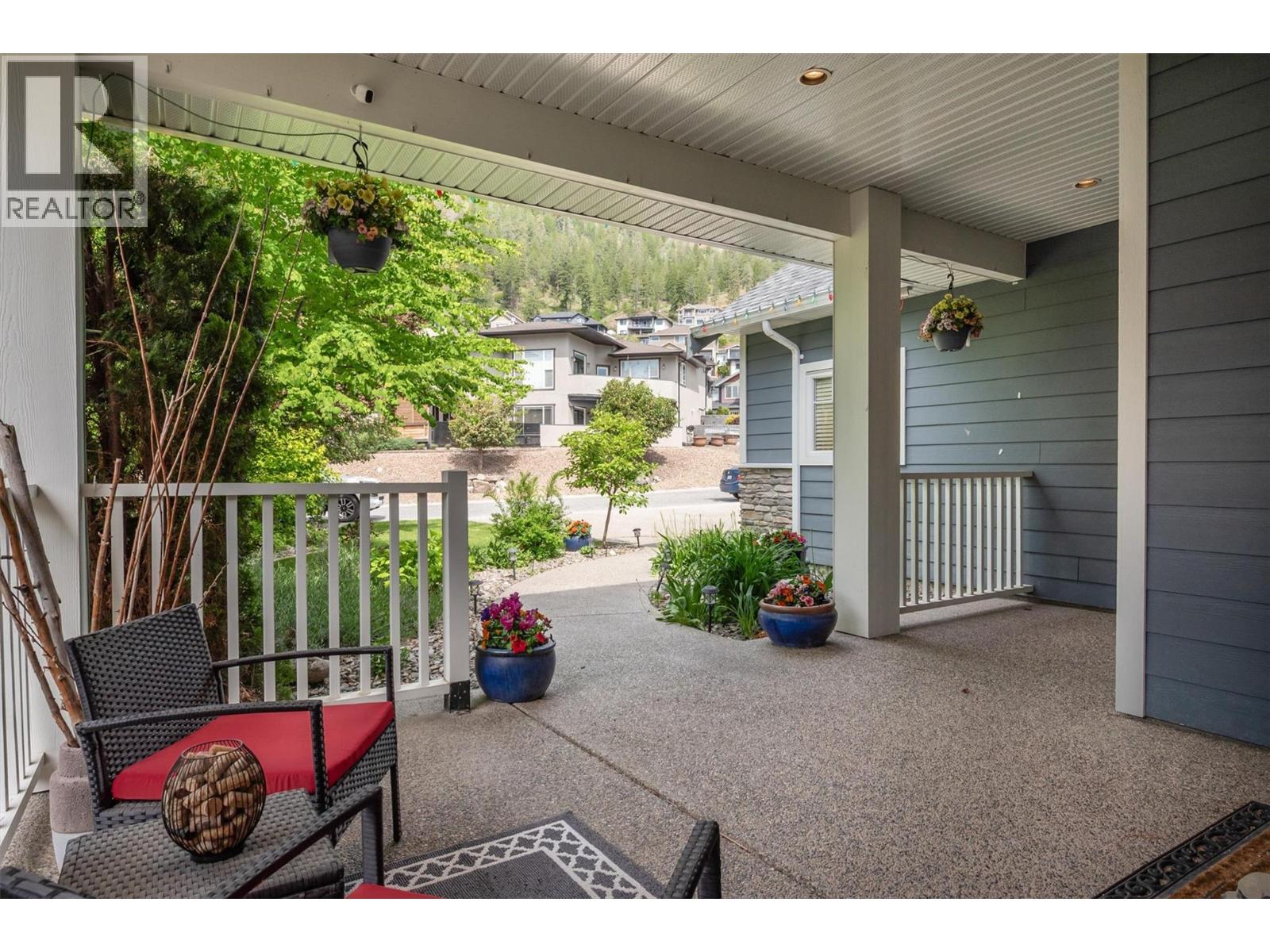 2423 Paramount Drive, West Kelowna, British Columbia  V4T 3K4 - Photo 7 - 10380135