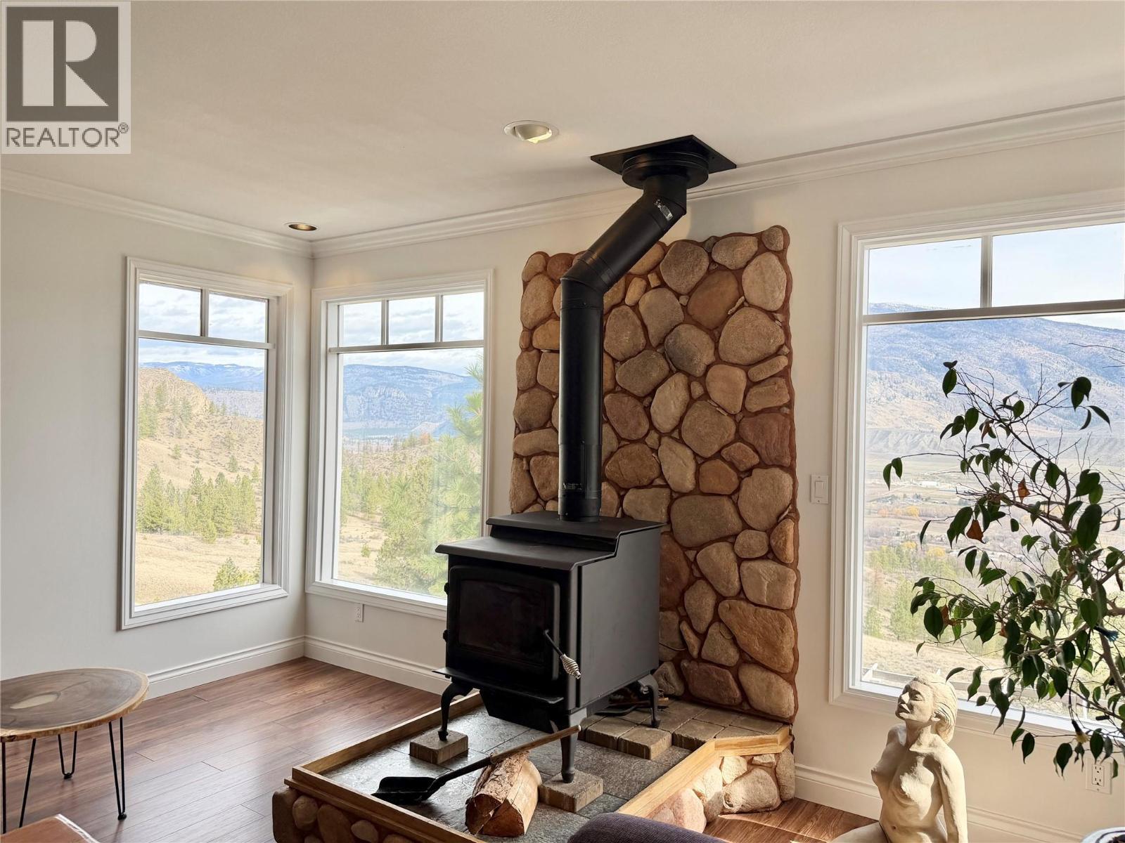 614 Wilson Mountain Road, Oliver, British Columbia  V0H 1T5 - Photo 6 - 10379943